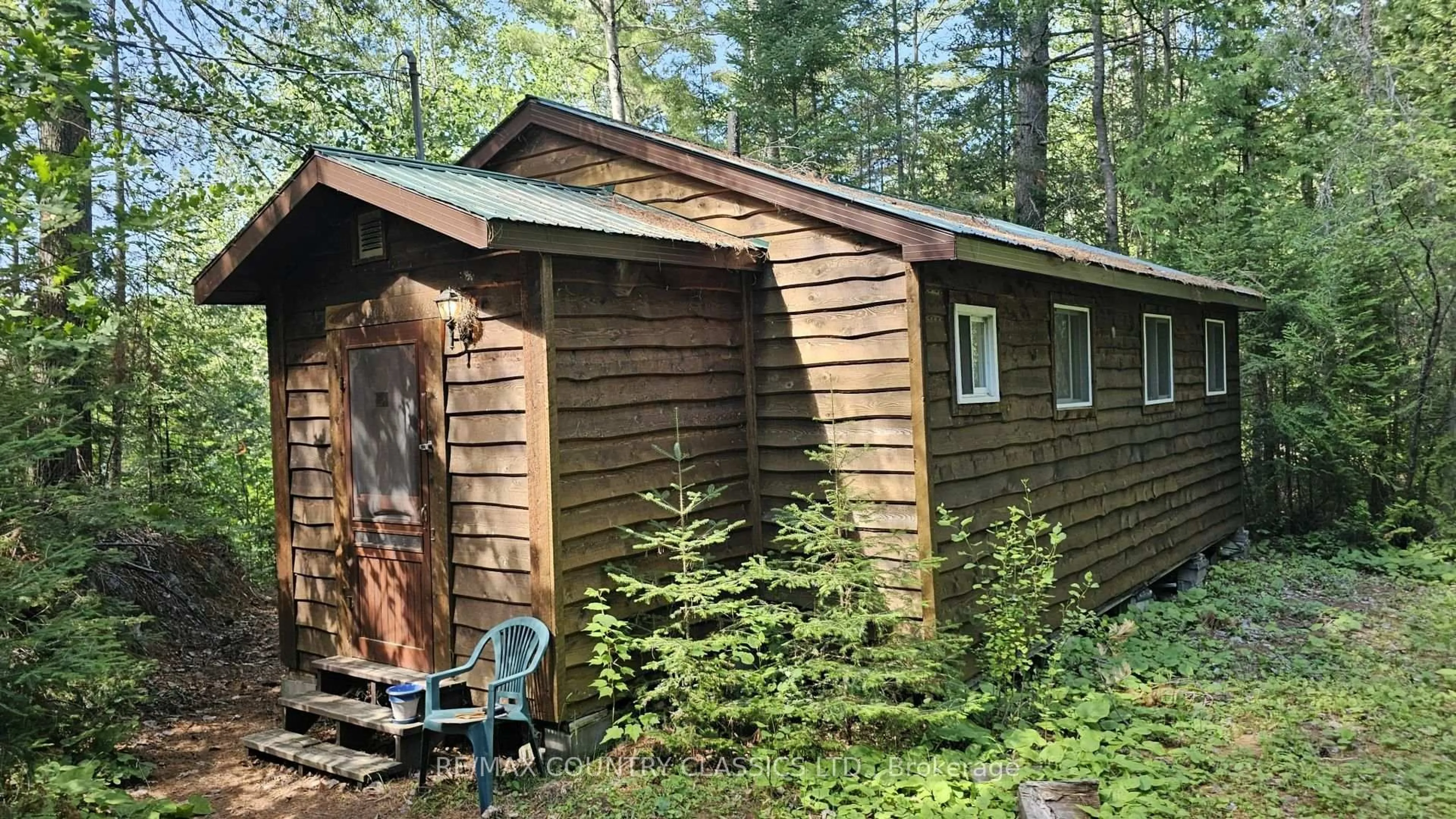 Shed for 474A Spectacle Lake Rd, Barry's Bay Ontario K0J 1B0