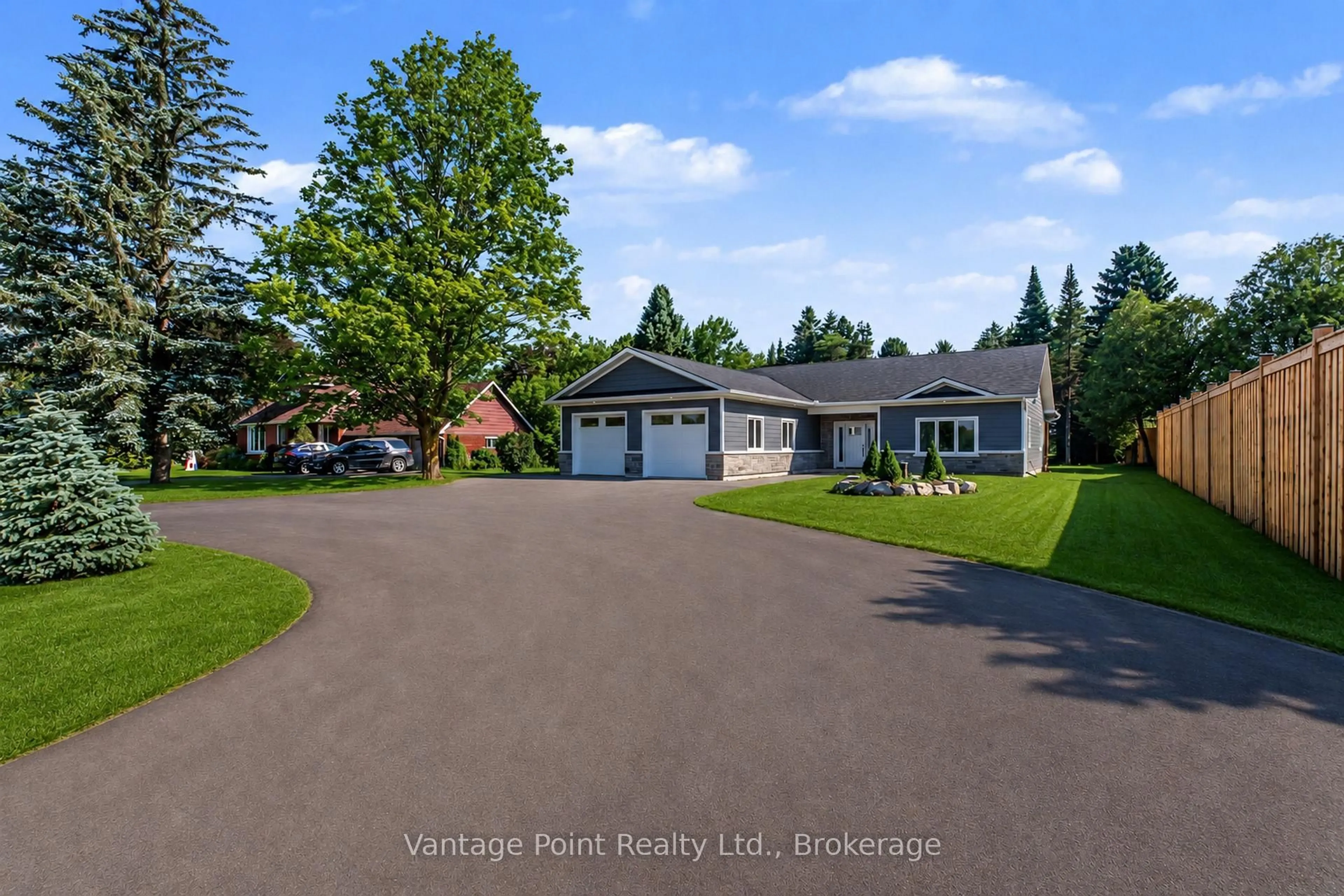 A pic from outside/outdoor area/front of a property/back of a property/a pic from drone, unknown for 107 Toronto Rd, Grey Highlands Ontario N0C 1E0