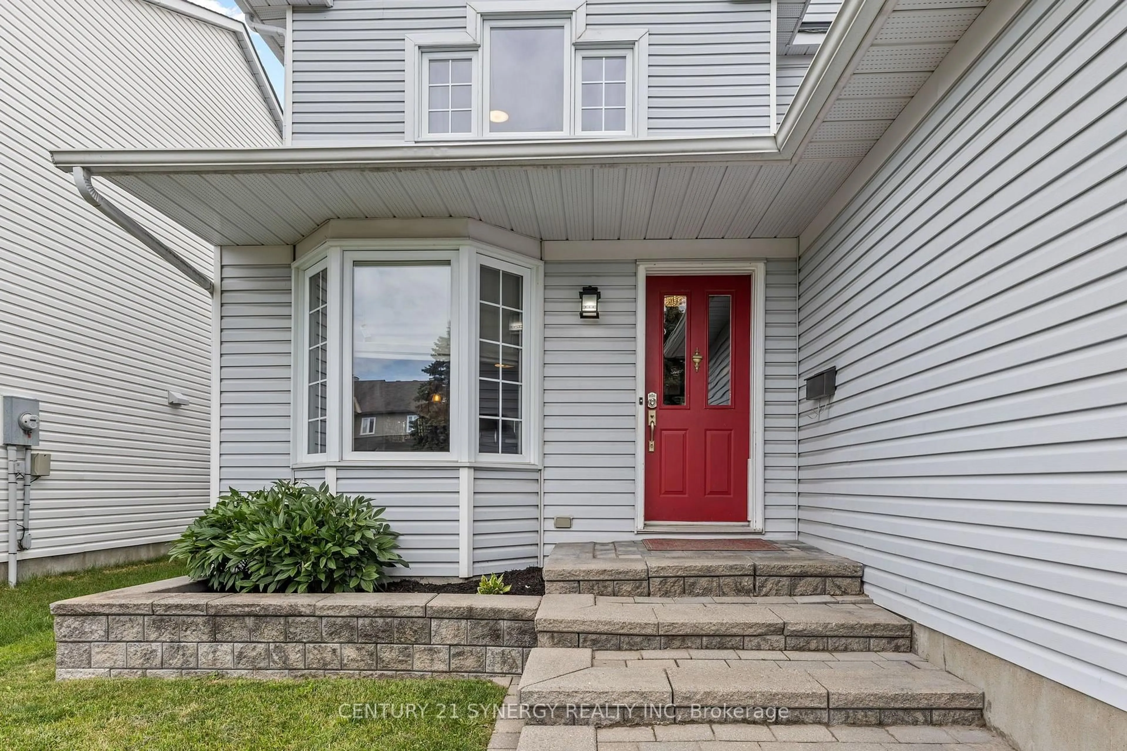 Unknown for 596 Deancourt Cres, Ottawa Ontario K4A 3G5