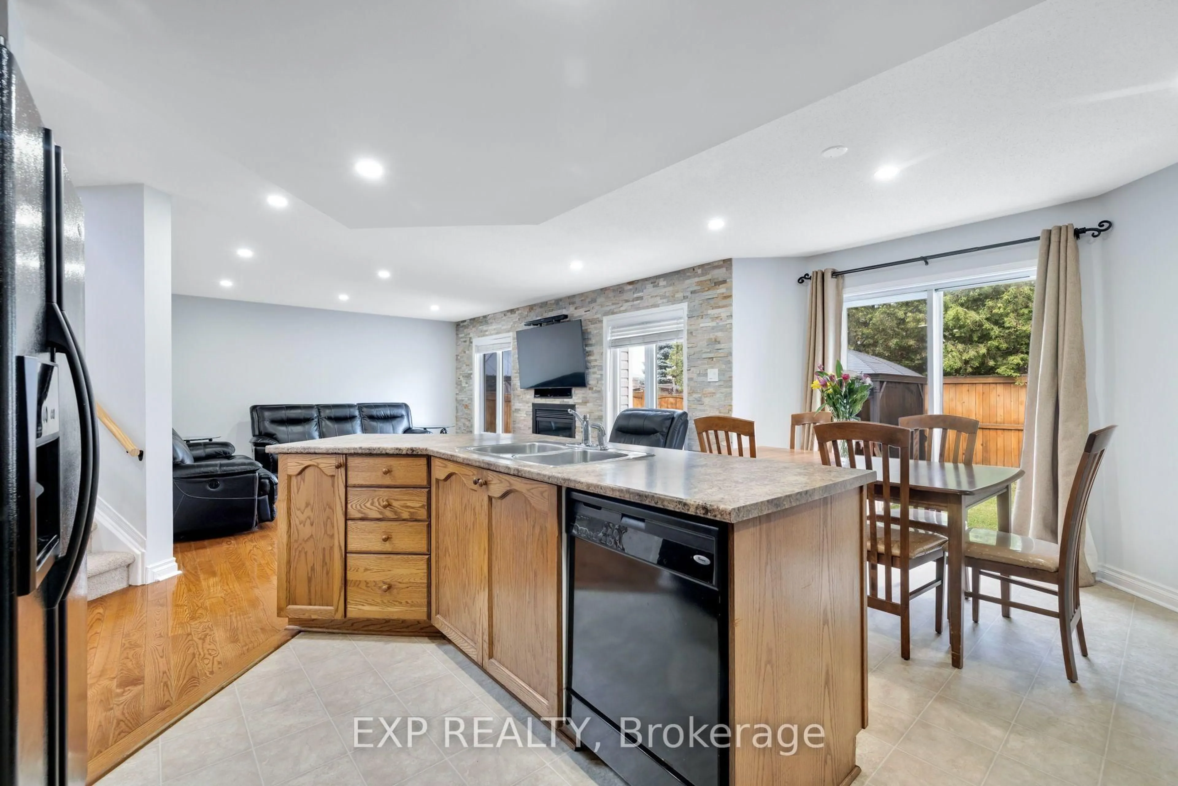 Open concept kitchen, ceramic/tile floor for 114 Ashmore Dr, Barrhaven Ontario K2G 7B3