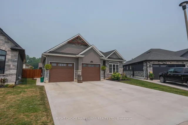 28 Harvard Crt, Welland 3
