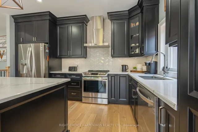 28 Harvard Crt, Welland 5