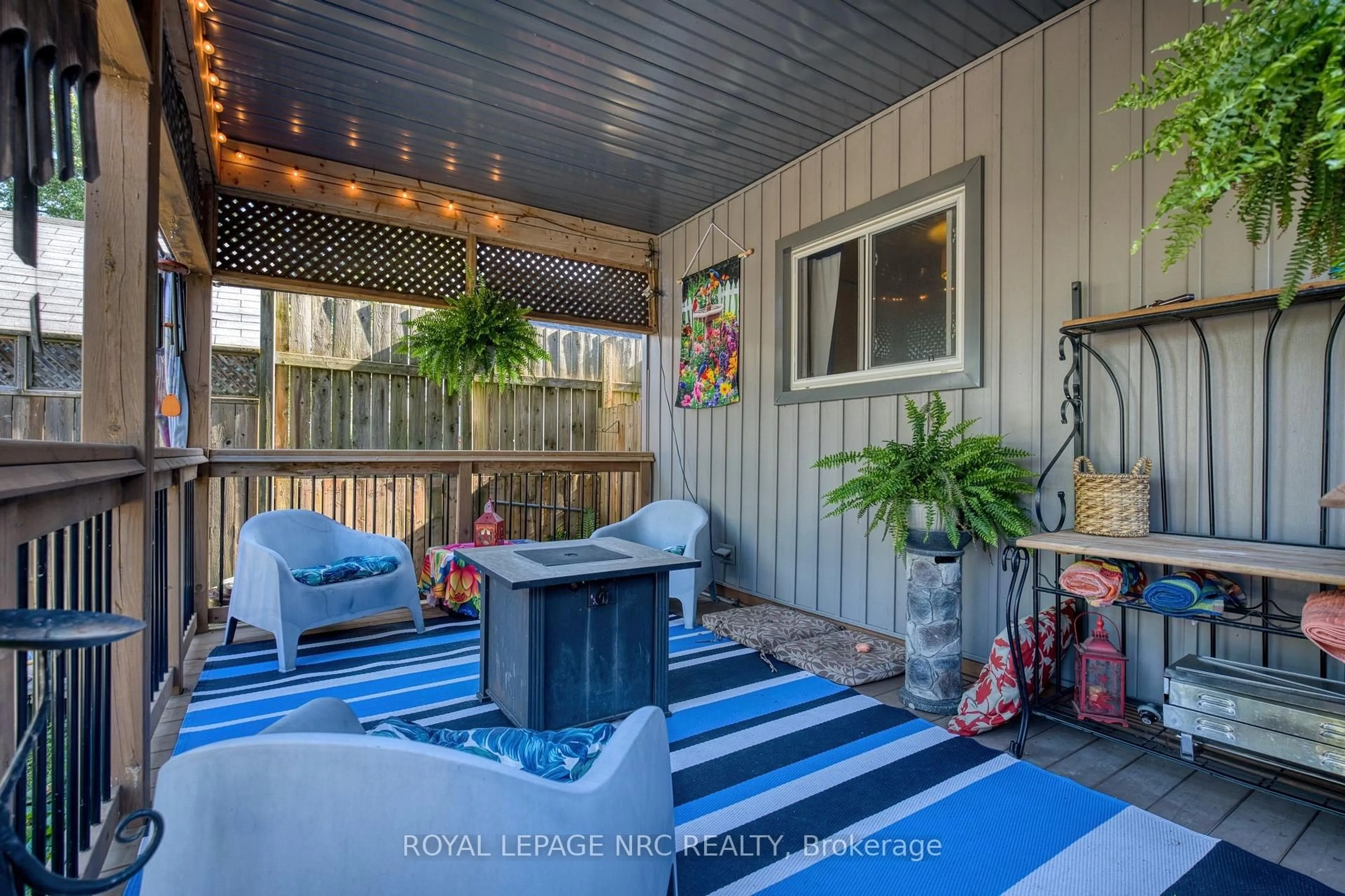 Patio, water/lake/river/ocean view for 294 Davis St, Port Colborne Ontario L3K 1Z4