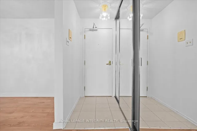 6470 Bilberry Dr #207, Ottawa 3