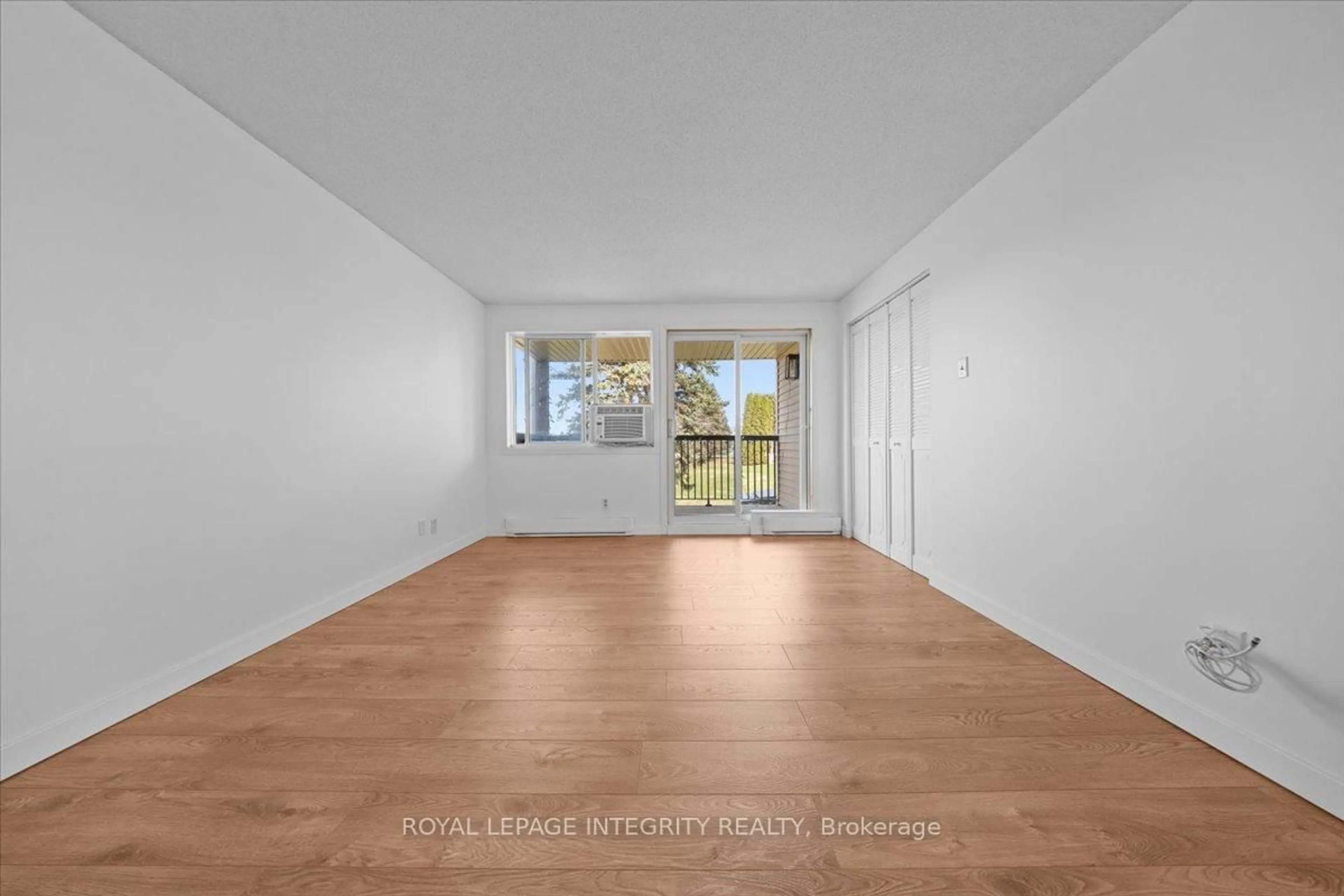 A pic of a room for 6470 Bilberry Dr #207, Ottawa Ontario K1C 4P1
