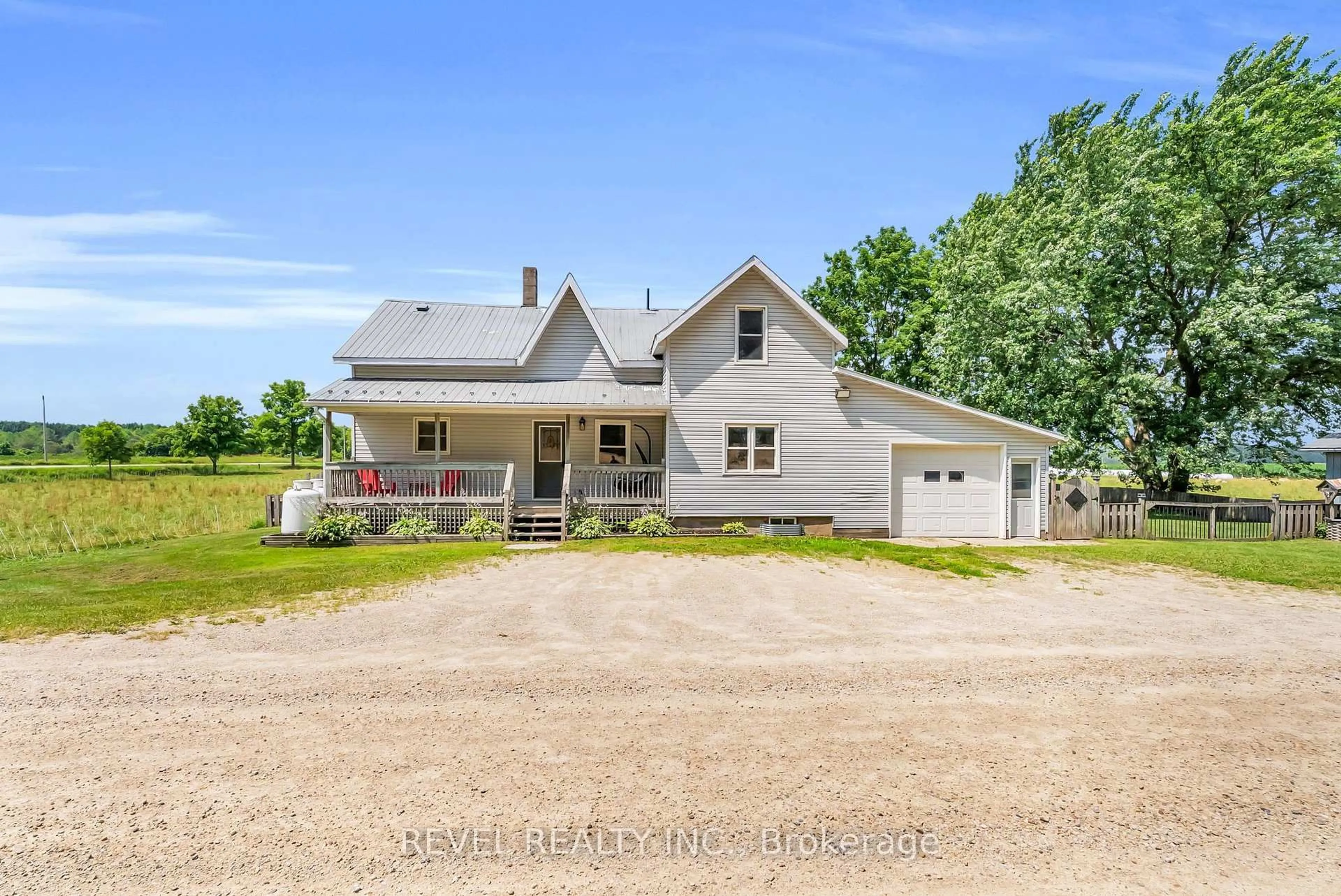 A pic from outside/outdoor area/front of a property/back of a property/a pic from drone, building for 71214 10 Sdrd, West Grey Ontario N0G 1C0