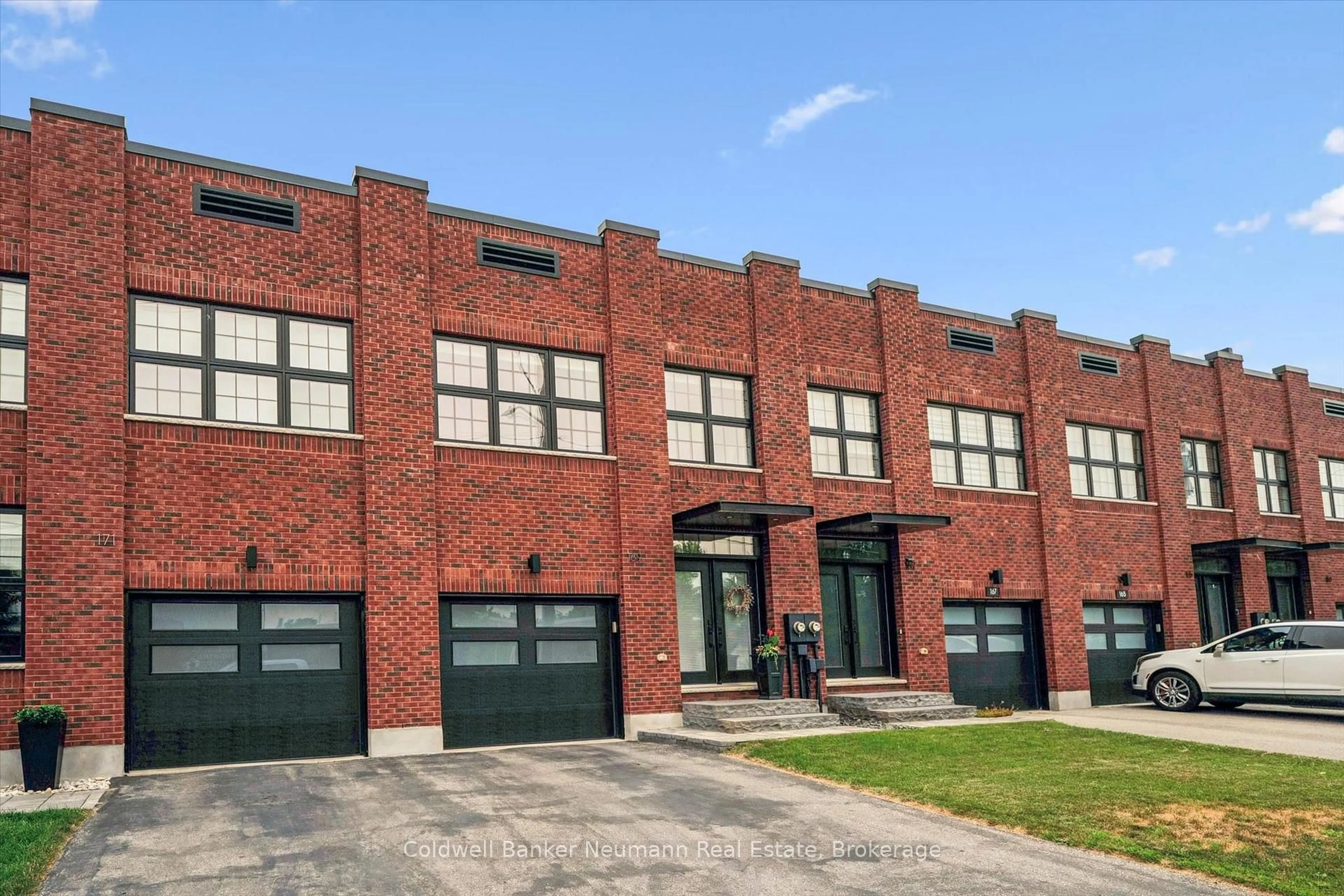 Home with brick exterior material, building for 169 Morris St, Guelph Ontario N1E 5M1