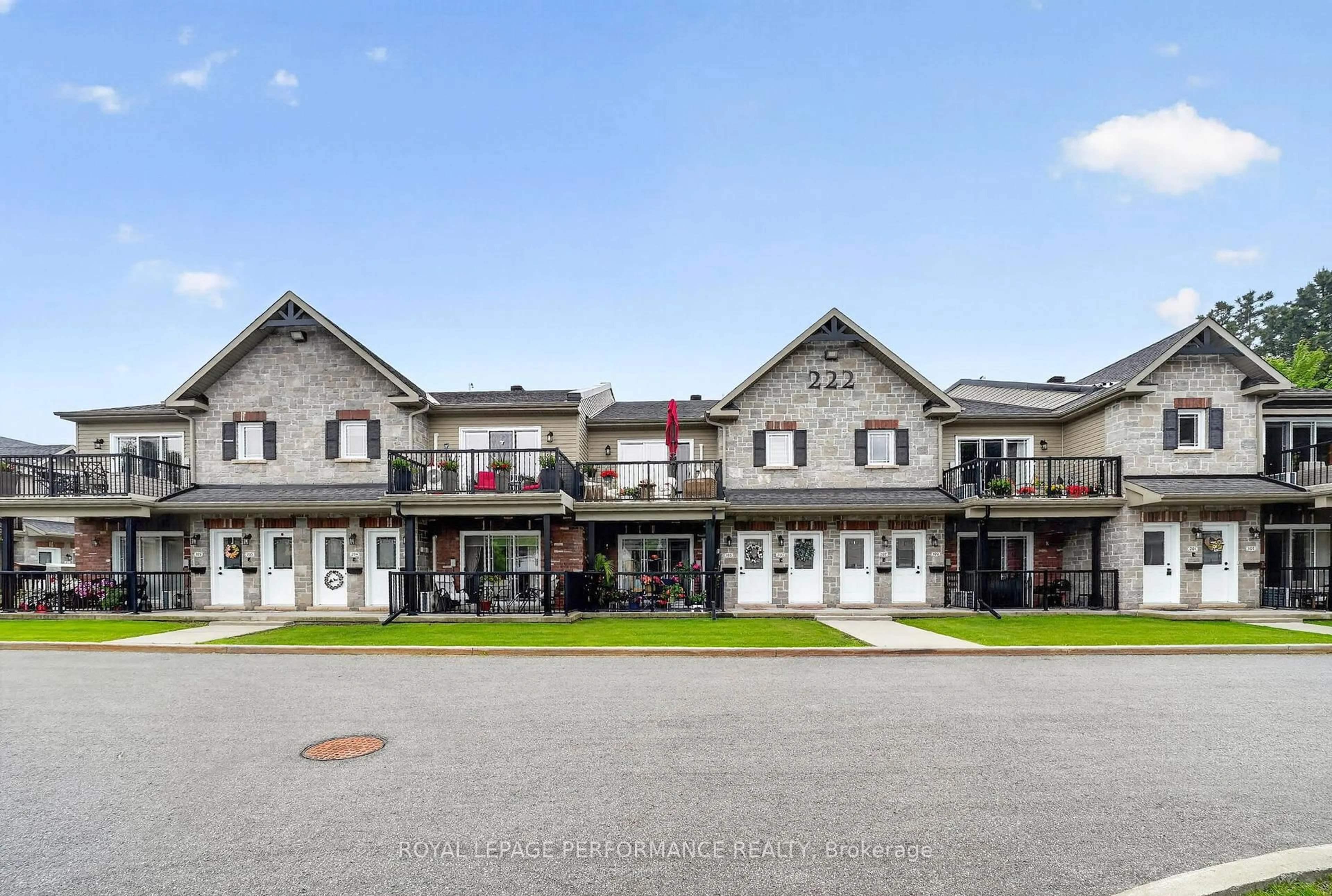 Patio, mountain view for 222 First St #204, Cornwall Ontario K6H 0G2
