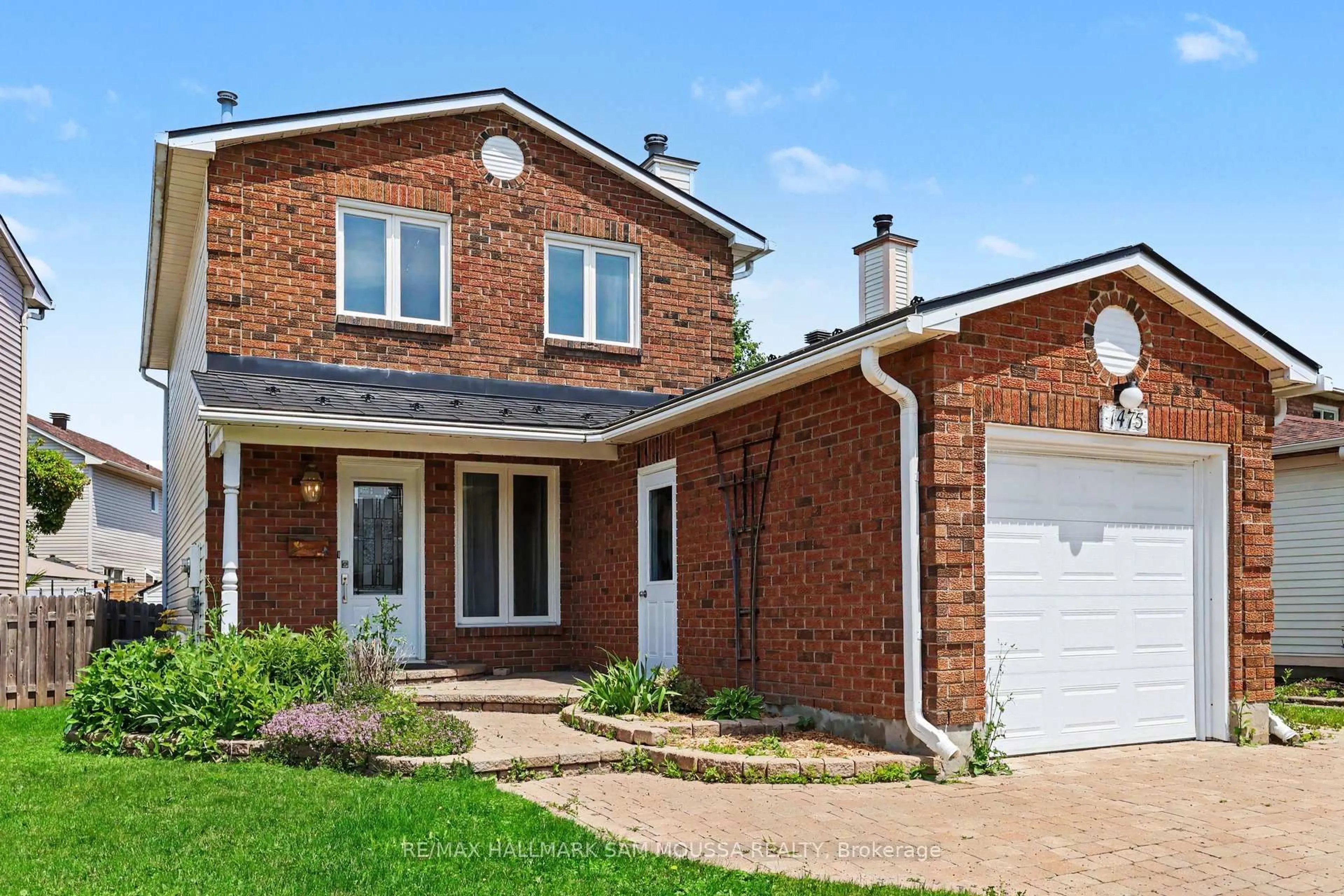Home with brick exterior material, street for 1475 Deavy Way, Ottawa Ontario K1E 2W7