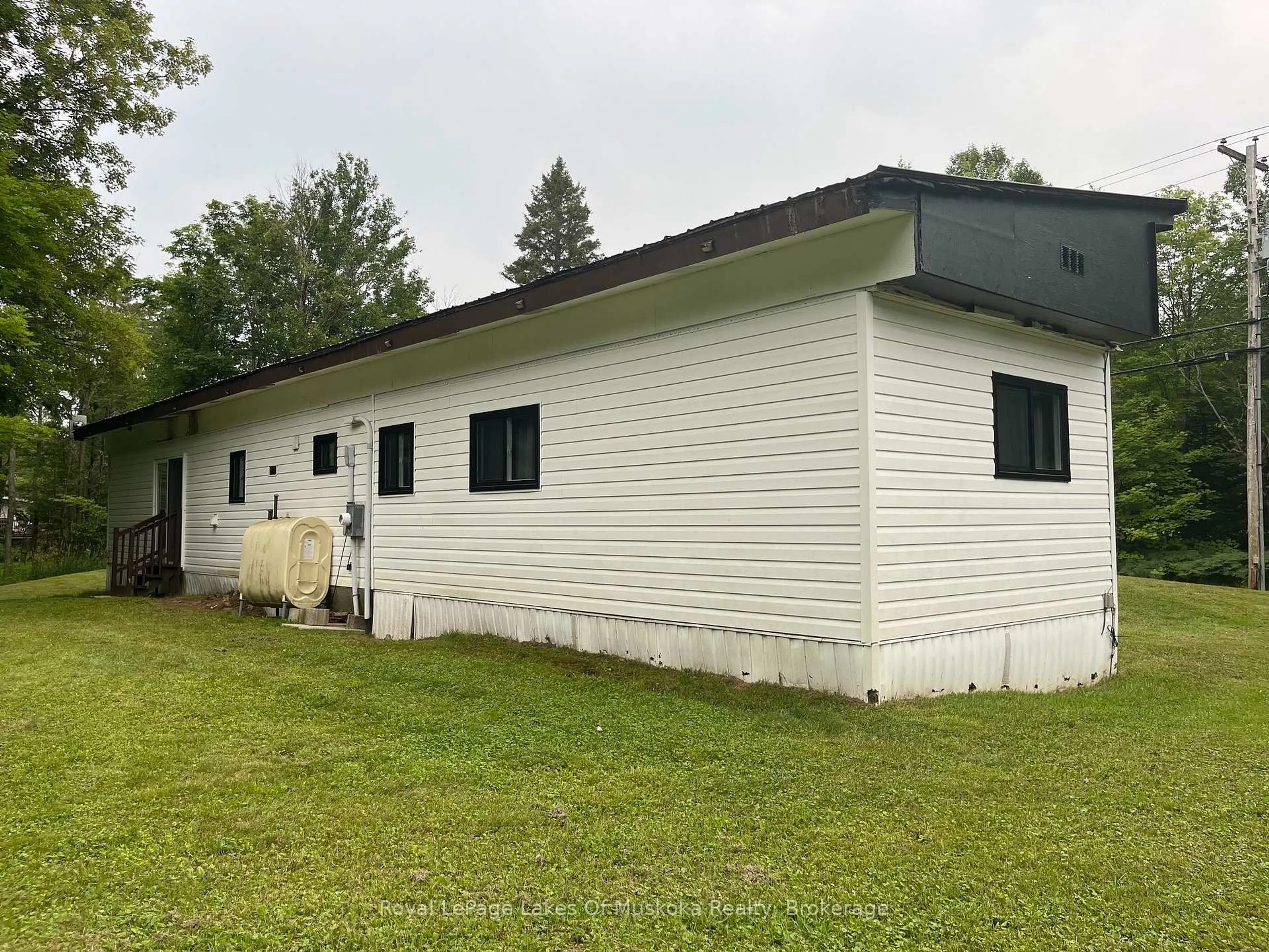 Unknown for 7 Nelson Clelland Rd, Magnetawan Ontario P0A 1G0