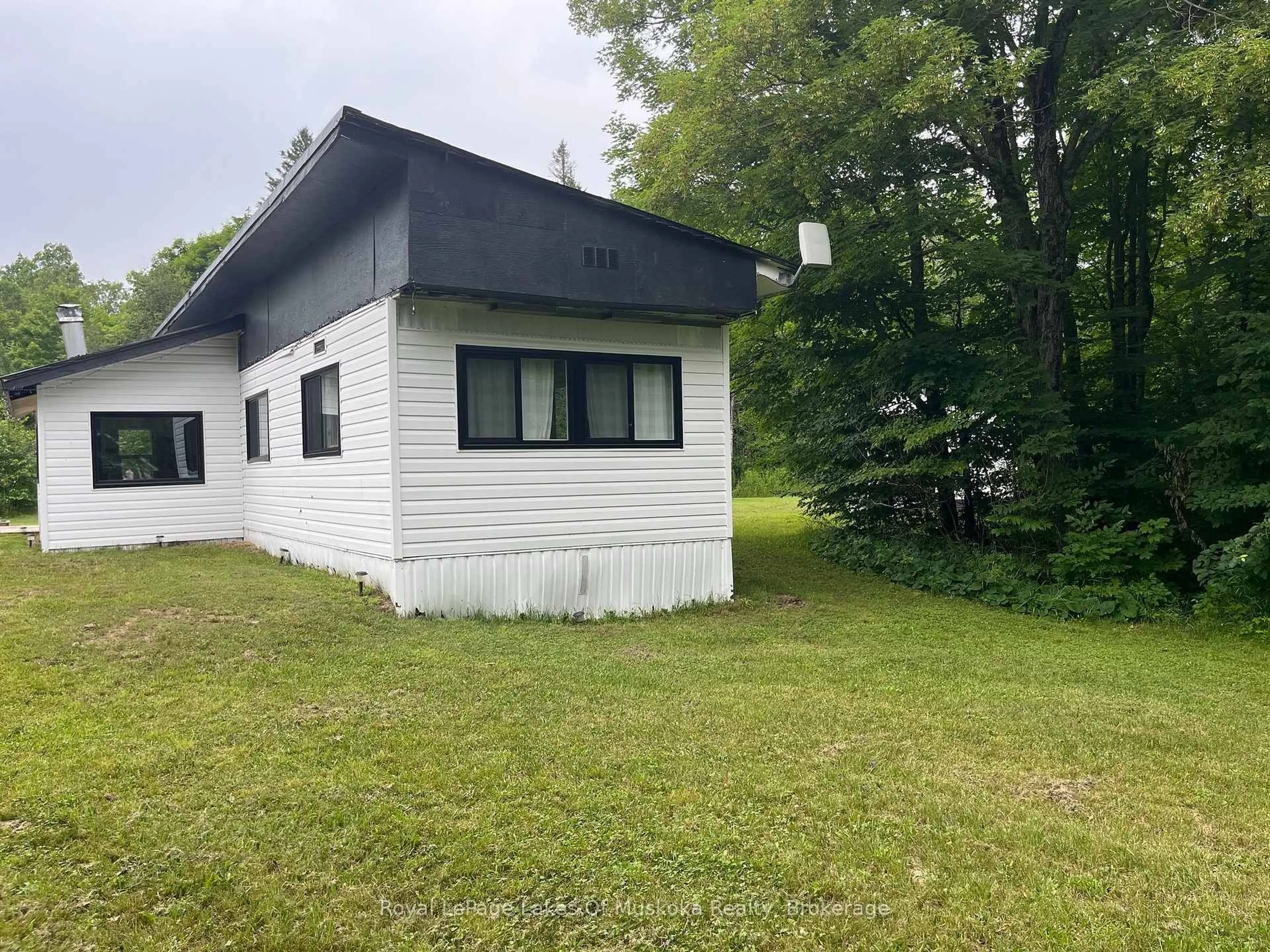 Unknown for 7 Nelson Clelland Rd, Magnetawan Ontario P0A 1G0