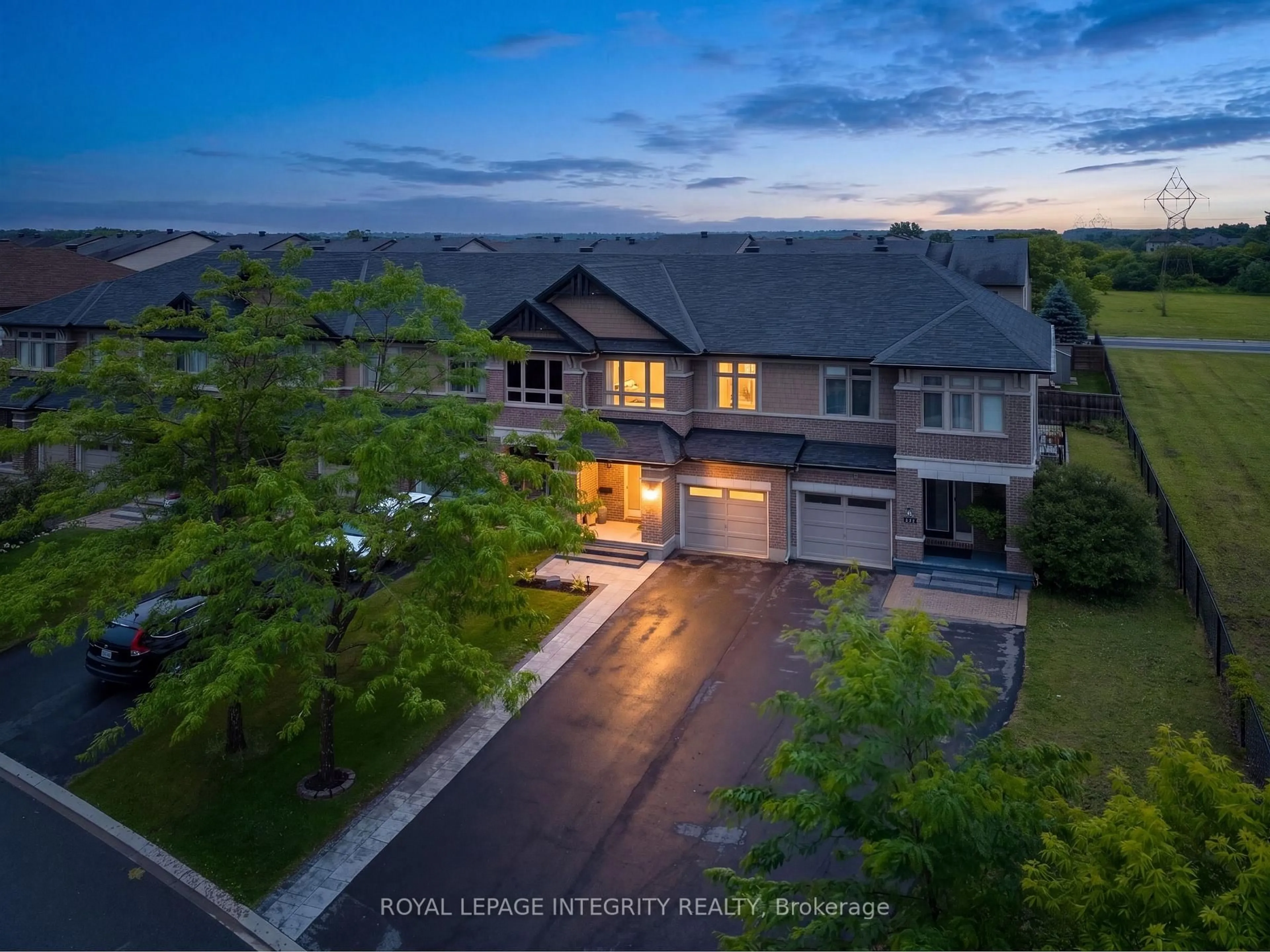 A pic from outside/outdoor area/front of a property/back of a property/a pic from drone, unknown for 246 Cooks Mill Cres, Ottawa Ontario K1V 2N1