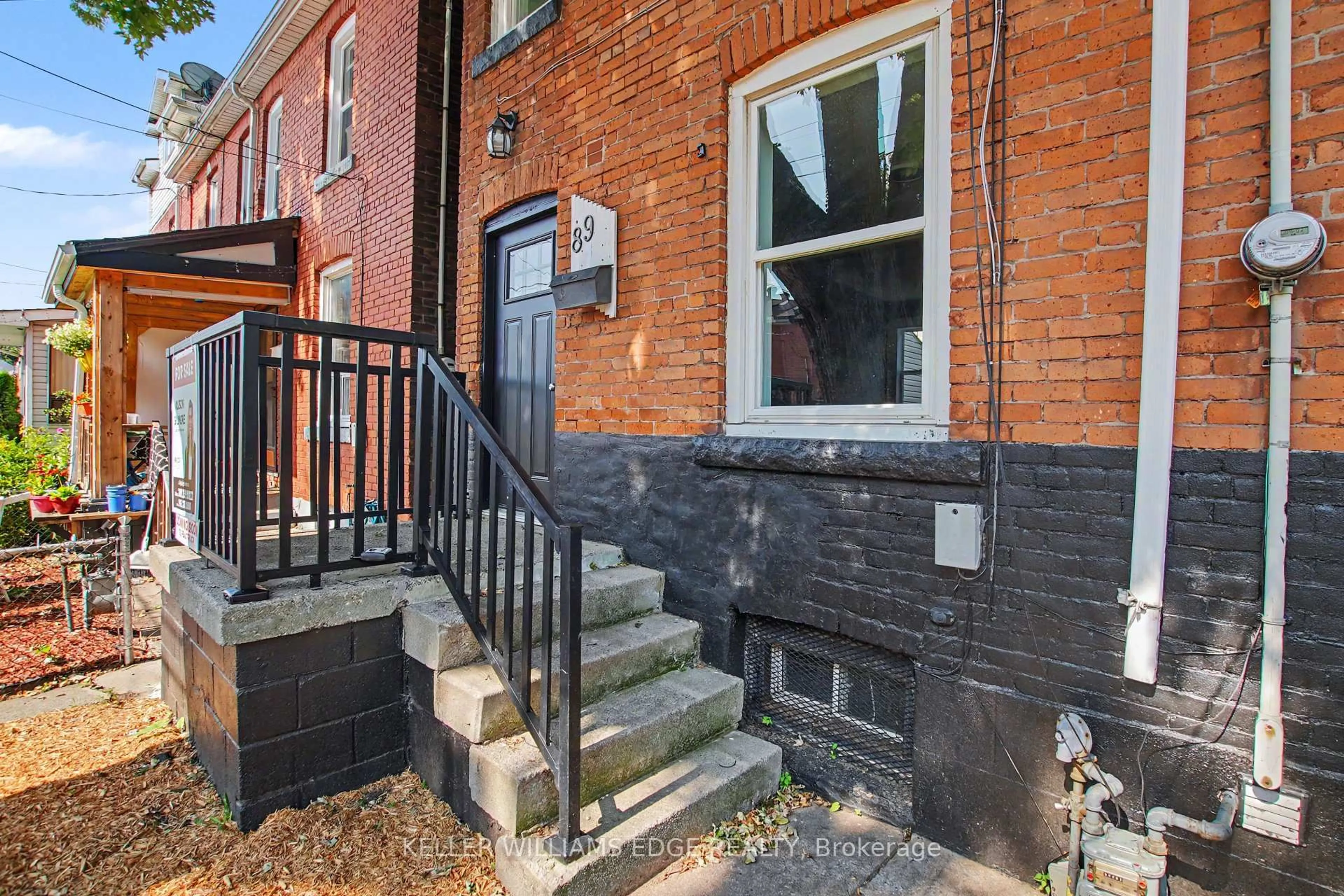 Home with brick exterior material, street for 89 Cheever St, Hamilton Ontario L8L 5R8