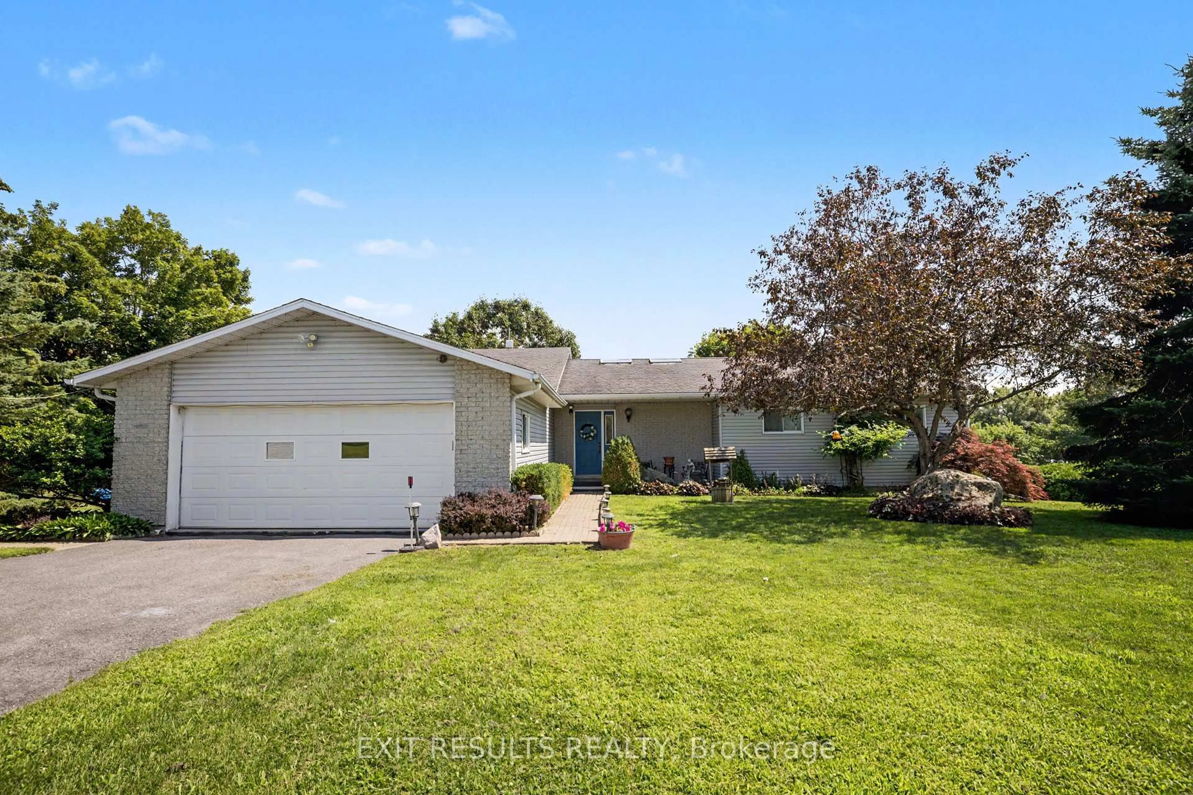 Unknown for 51 Elizabeth St, Wolfe Island Ontario K0H 2Y0