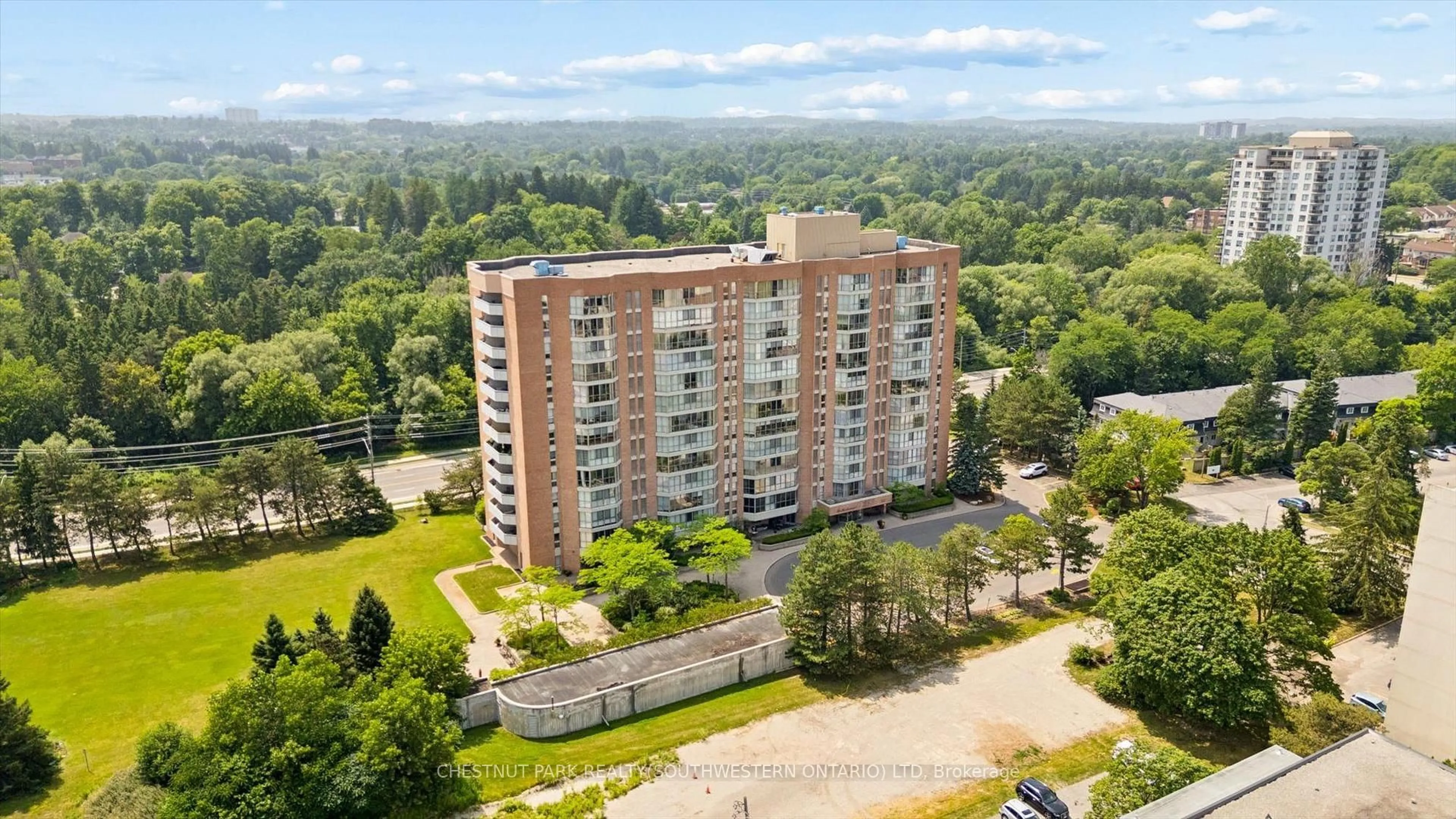 A pic from outside/outdoor area/front of a property/back of a property/a pic from drone, city buildings view from balcony for 265 Westcourt Pl #PH9, Waterloo Ontario N2L 6E4