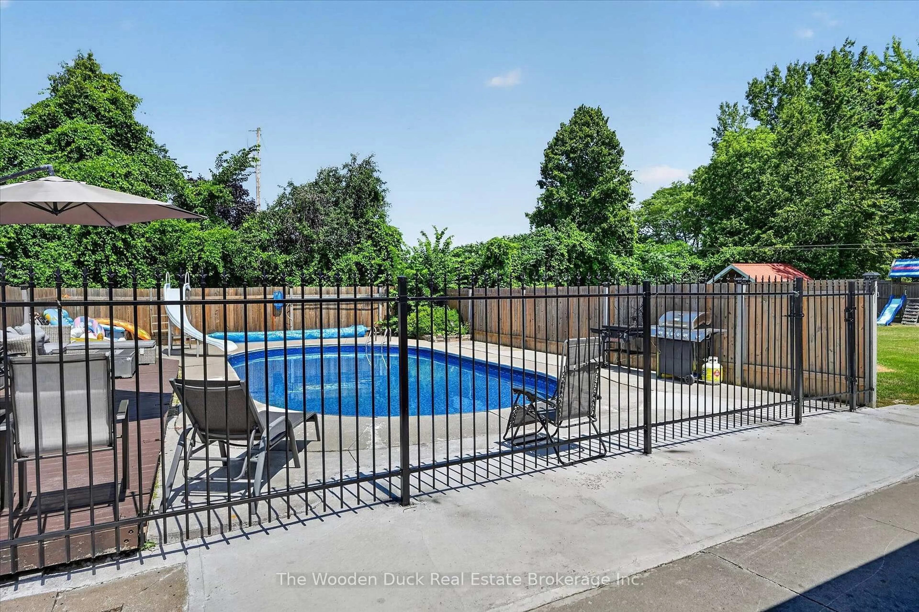 Pool for 20 Vollering Rd, Otonabee-South Monaghan Ontario K0L 2B0