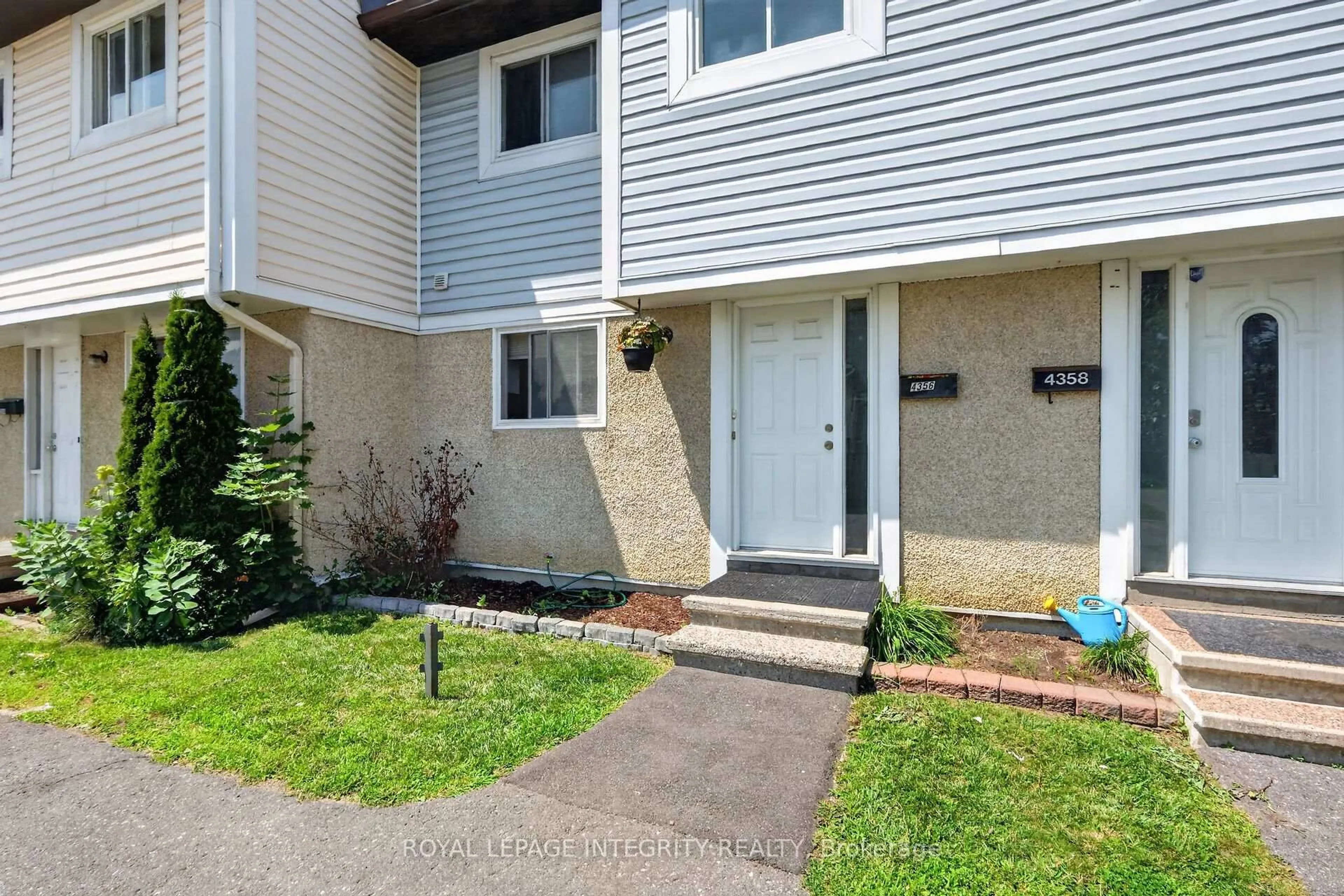Unknown for 4356 Stella Cres, Ottawa Ontario K1J 8T7