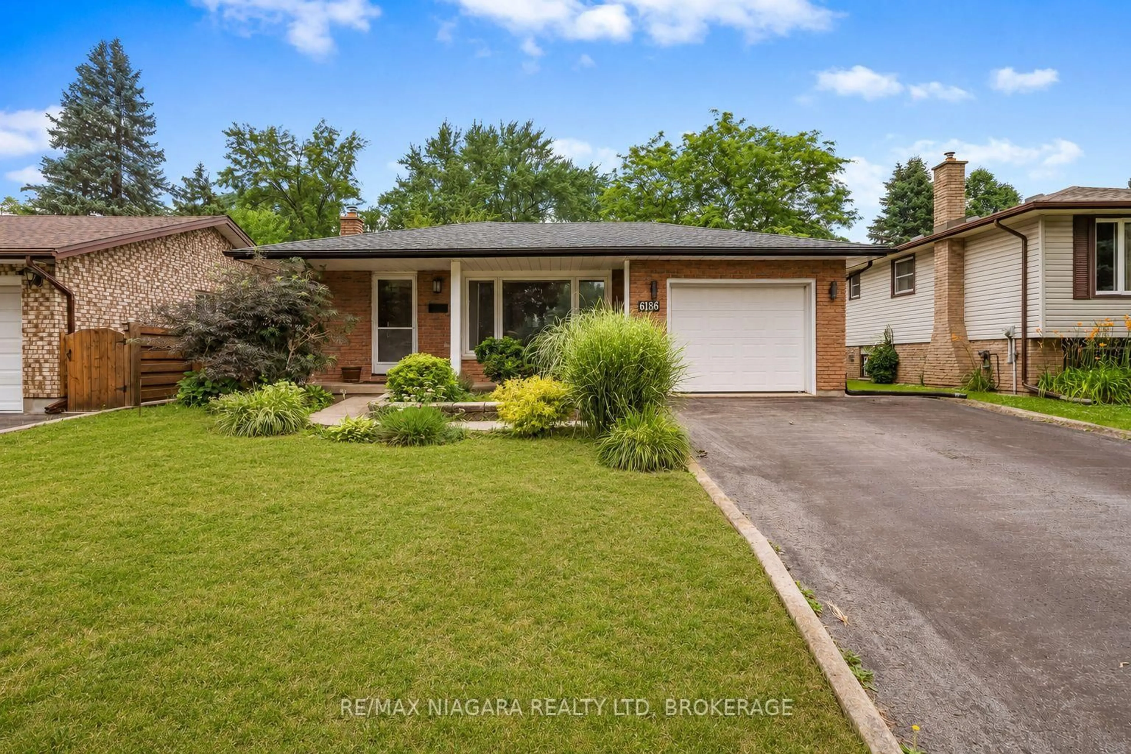 Home with brick exterior material, street for 6186 Delta Dr, Niagara Falls Ontario L2H 2G8