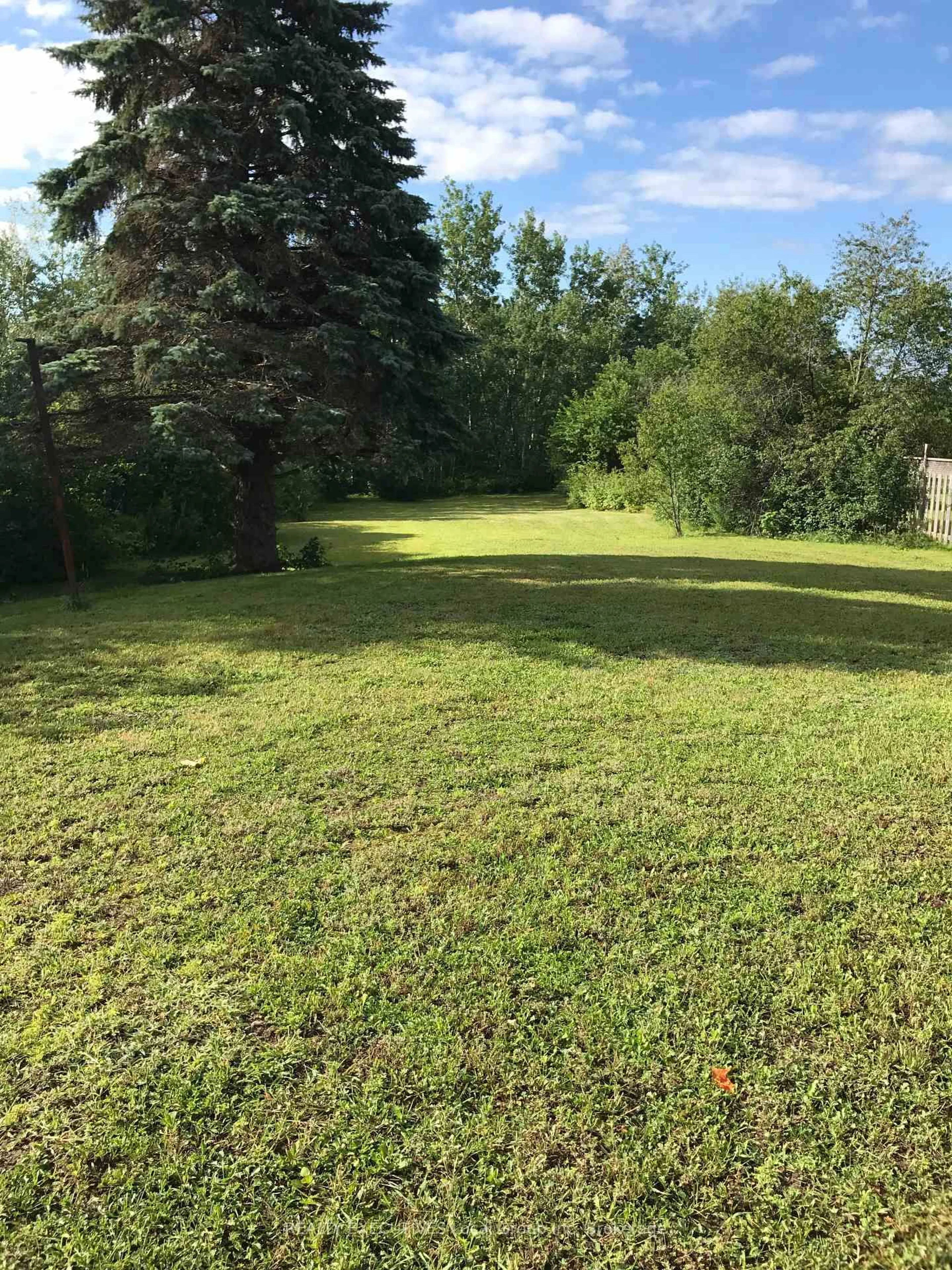 A pic from outside/outdoor area/front of a property/back of a property/a pic from drone, forest/trees view for 251 Cedar Heights Rd, North Bay Ontario P1B 8G3