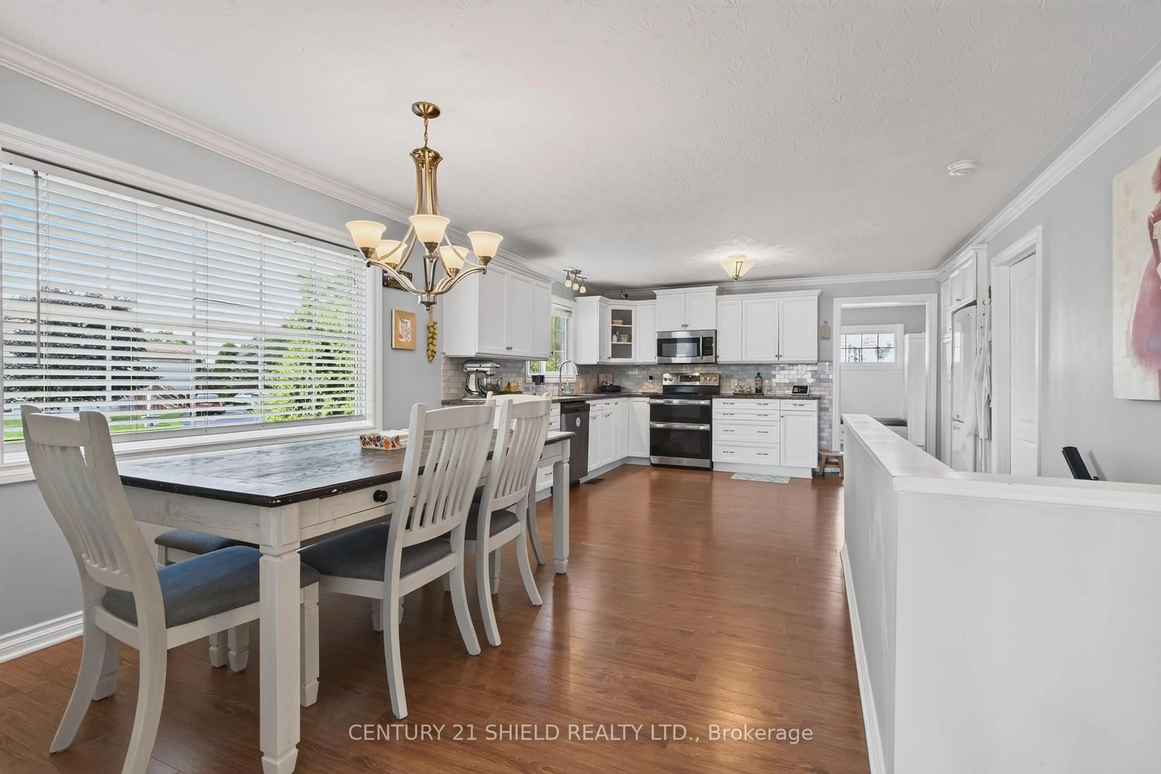 Open concept kitchen, unknown for 16316 Jenkins Rd, South Stormont Ontario K0C 1P0