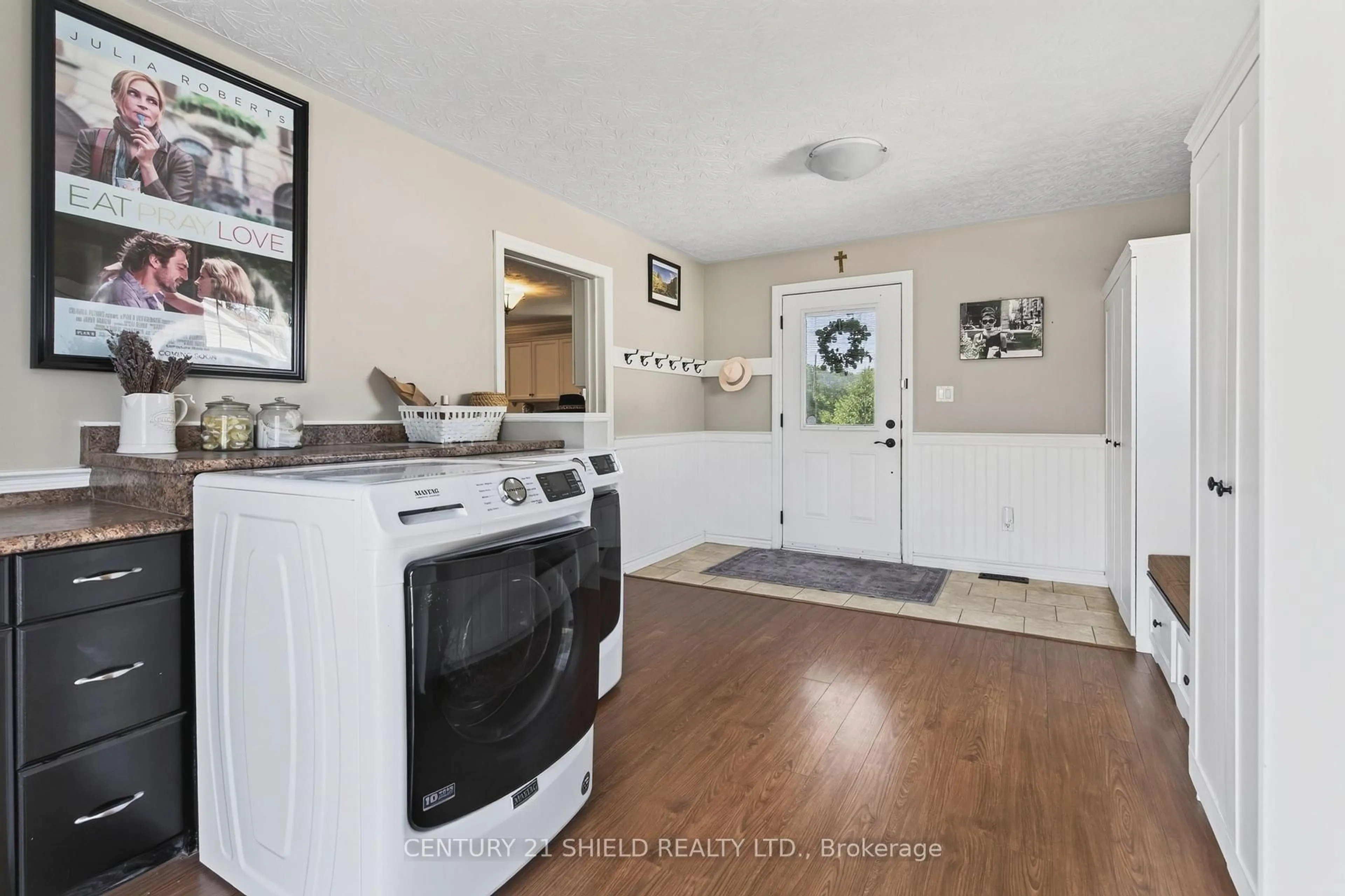 Laundry room for 16316 Jenkins Rd, South Stormont Ontario K0C 1P0