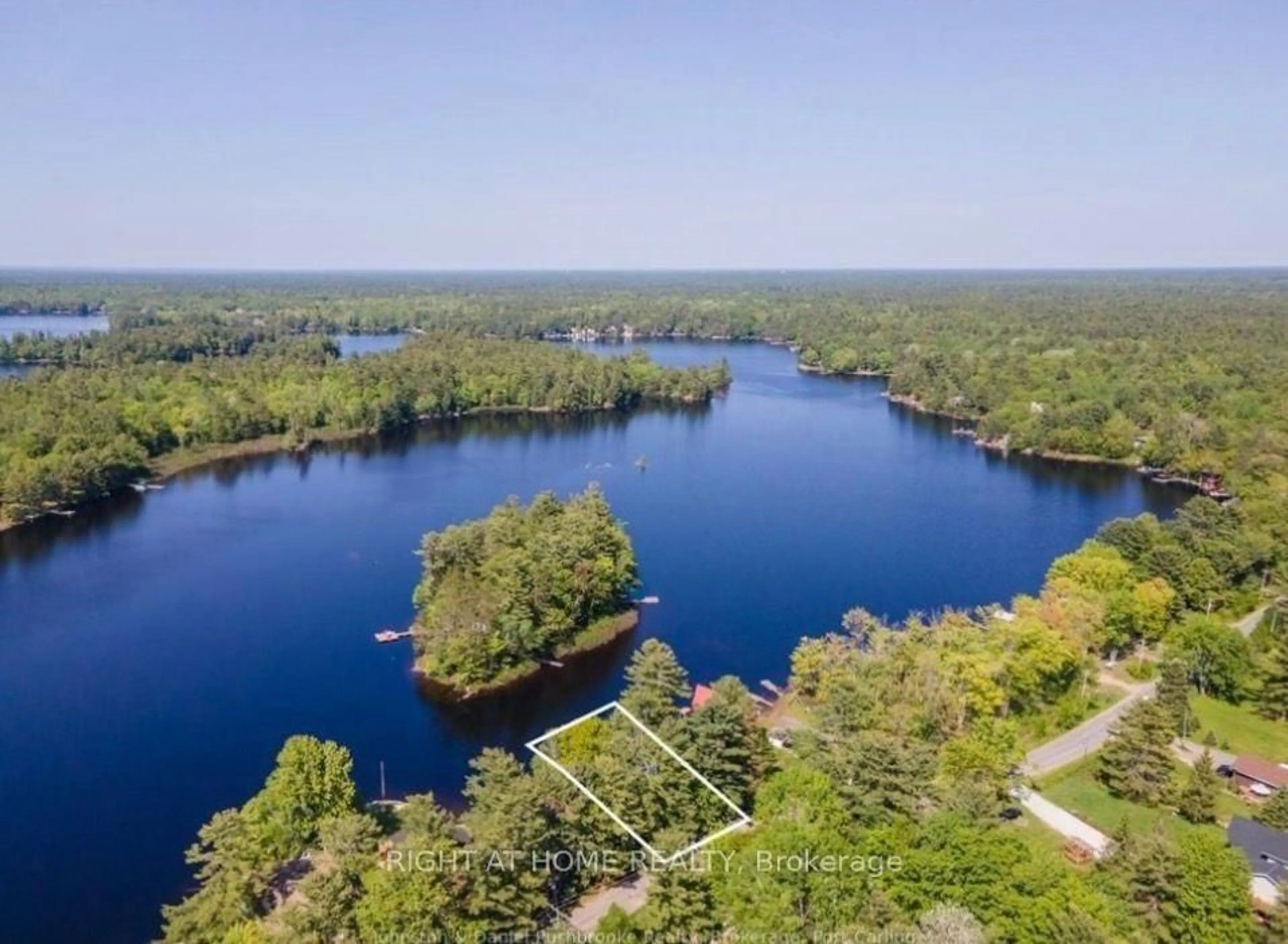 A pic from outside/outdoor area/front of a property/back of a property/a pic from drone, water/lake/river/ocean view for 1190 South Morrison Lake Rd, Gravenhurst Ontario P0E 1G0