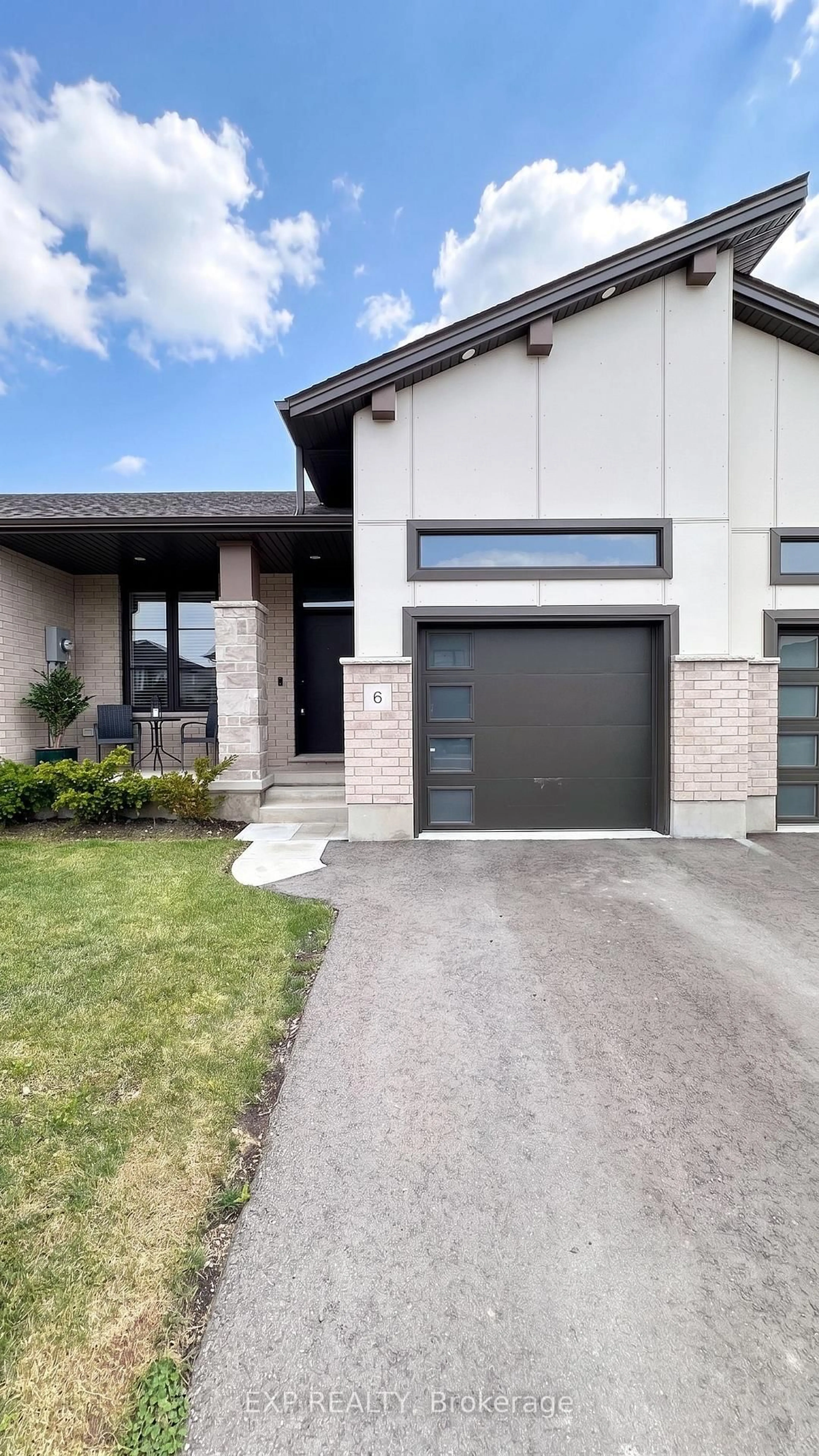 Home with brick exterior material, street for 6 Evylean Crt, St. Thomas Ontario N5R 0P6