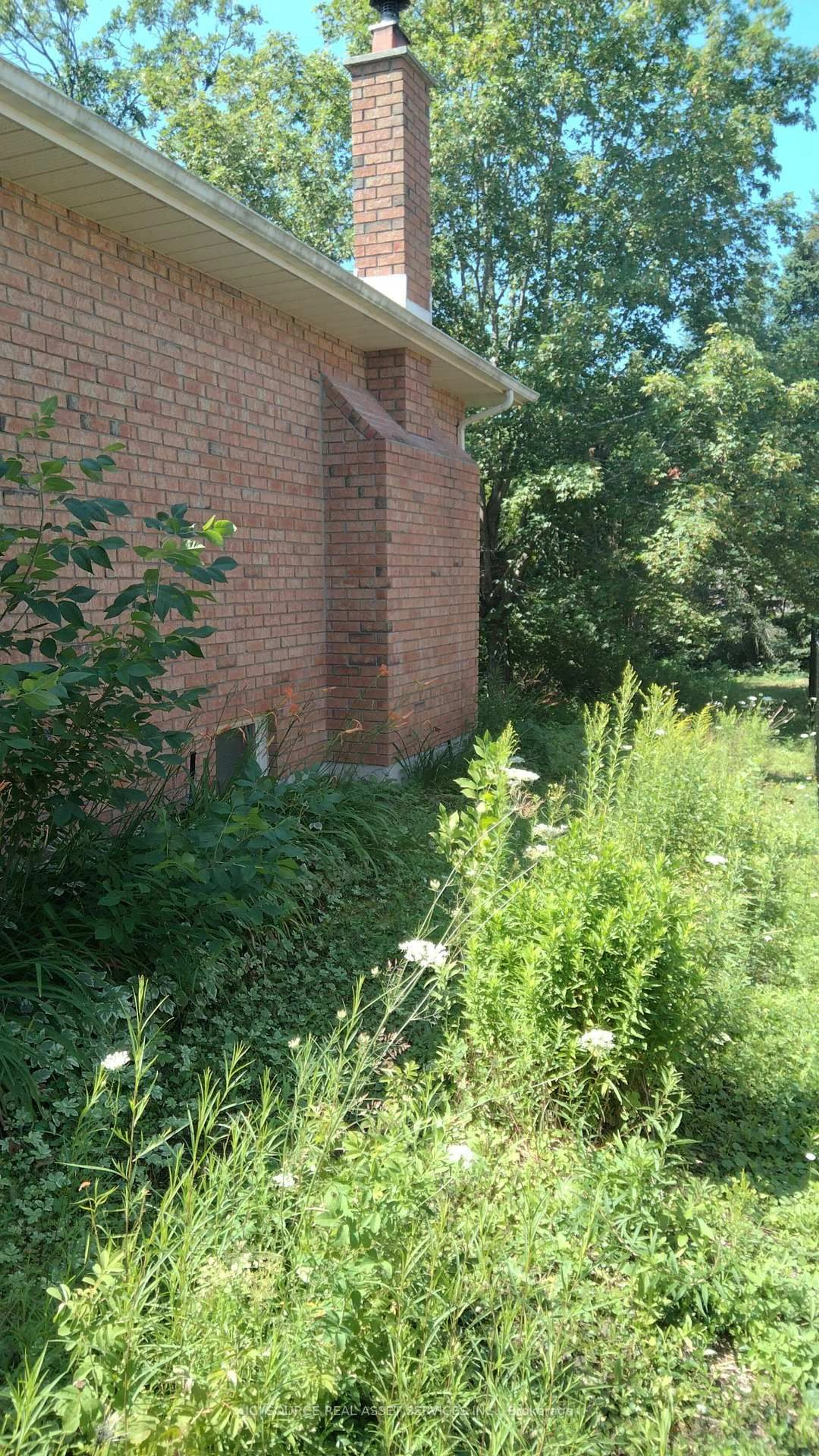 Home with brick exterior material, unknown for 87 Navigators Tr, Kawartha Lakes Ontario K0M 1A0