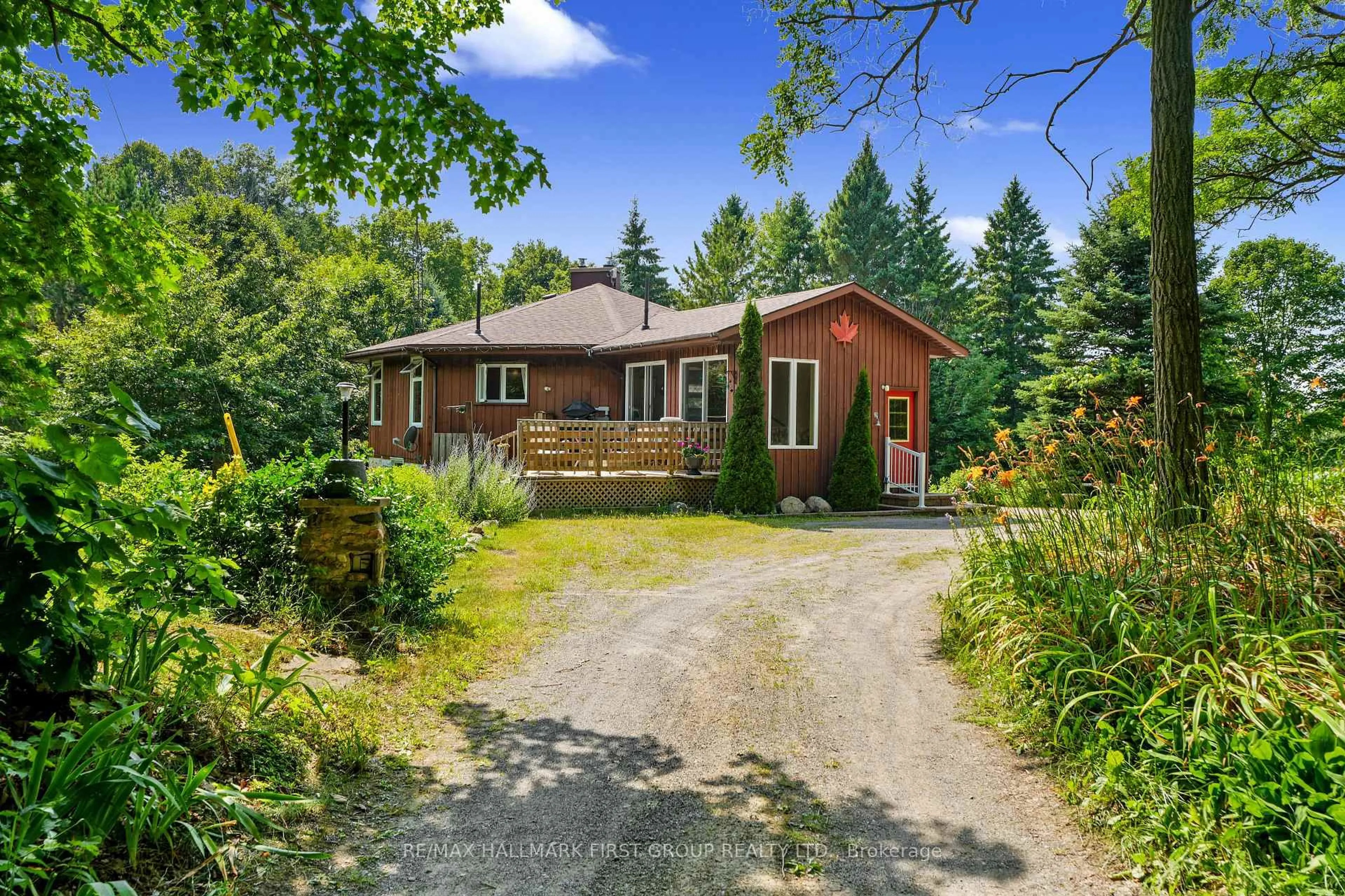 A pic from outside/outdoor area/front of a property/back of a property/a pic from drone, unknown for 940 Carman Rd, Brighton Ontario K0K 1H0