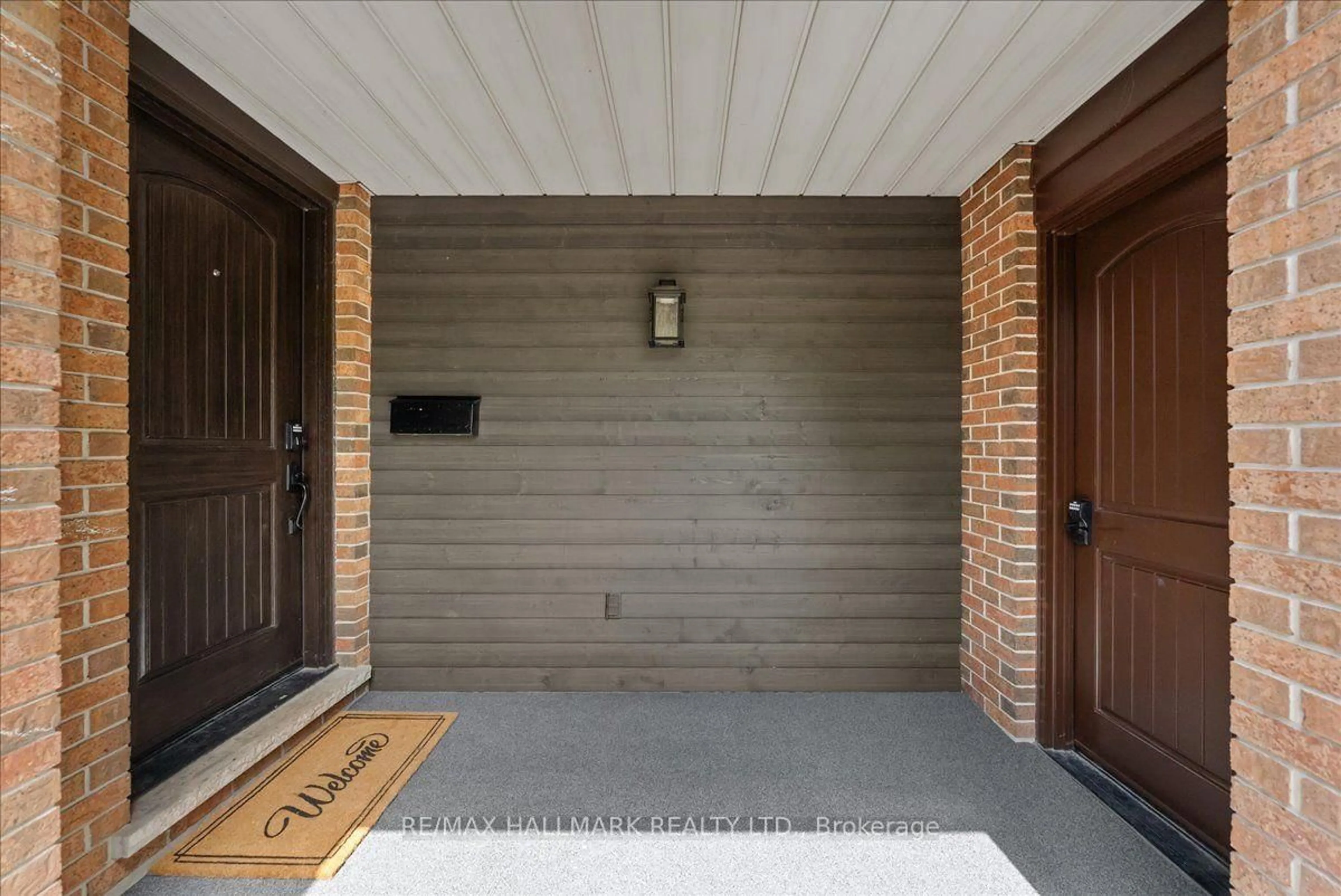 Unknown for 545 St George St, Centre Wellington Ontario N1M 1L1