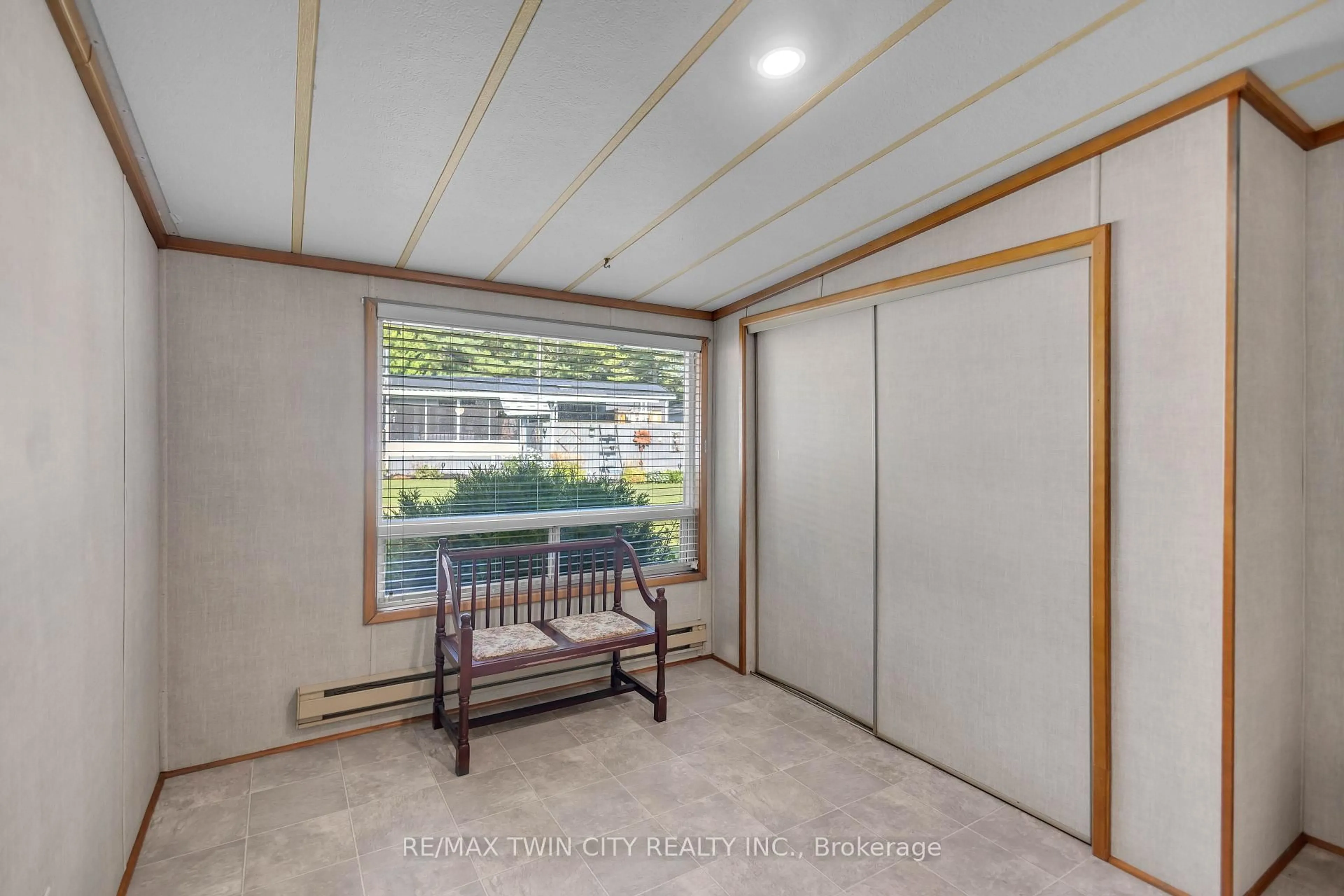Storage room or clothes room or walk-in closet for 673 Brant Waterloo Rd #505, North Dumfries Ontario N0B 1E0