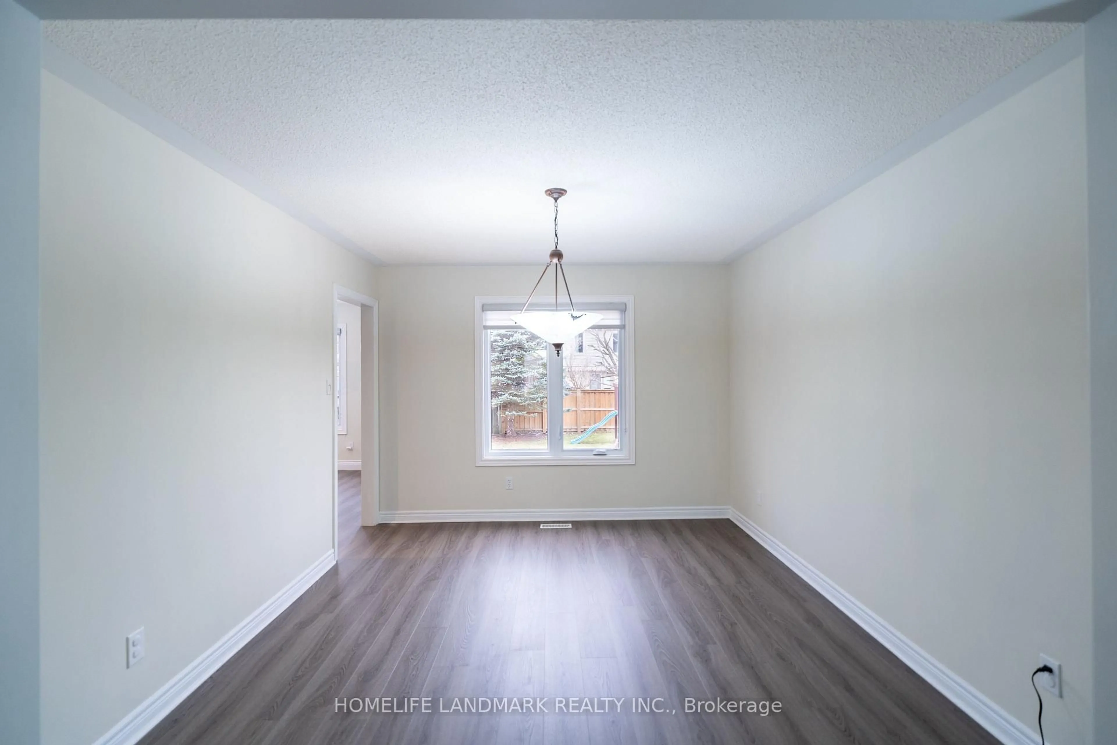 A pic of a room for 134 Moraine Crt, London North Ontario N6G 4Z1