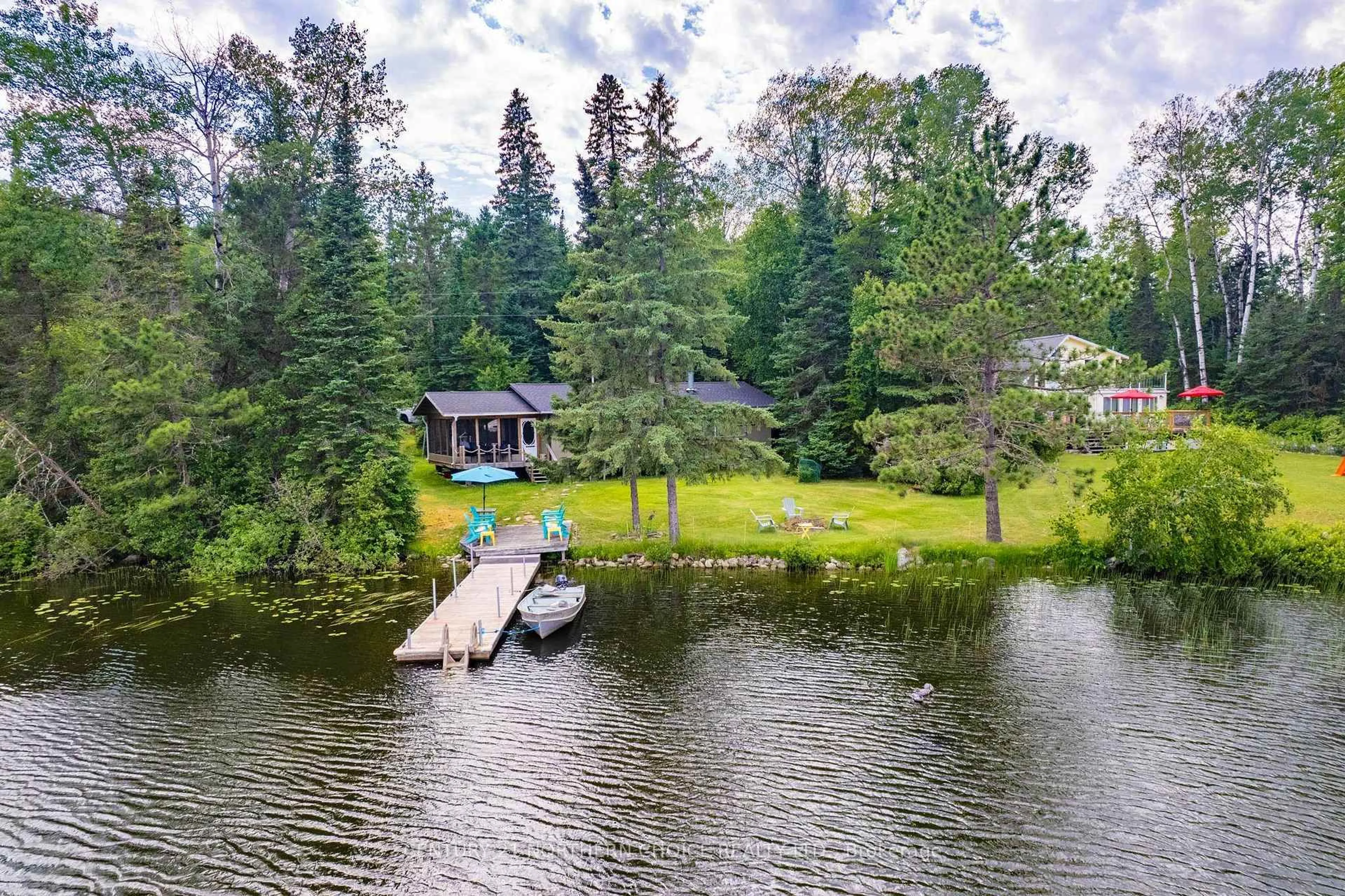 A pic from outside/outdoor area/front of a property/back of a property/a pic from drone, water/lake/river/ocean view for 33B Peninsula Drive, Kenora Remote Area Ontario P0X 1C0