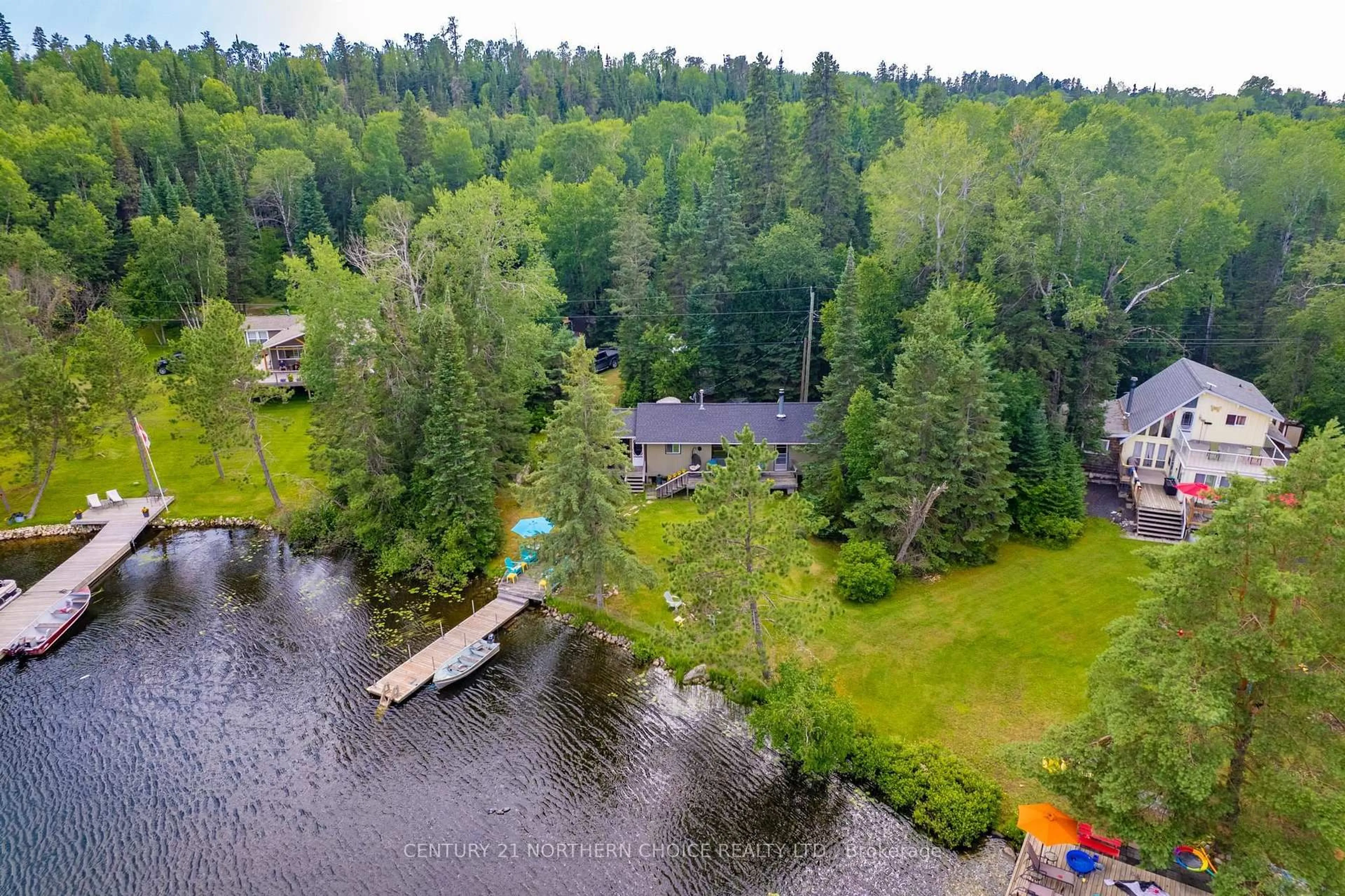 A pic from outside/outdoor area/front of a property/back of a property/a pic from drone, water/lake/river/ocean view for 33B Peninsula Drive, Kenora Remote Area Ontario P0X 1C0