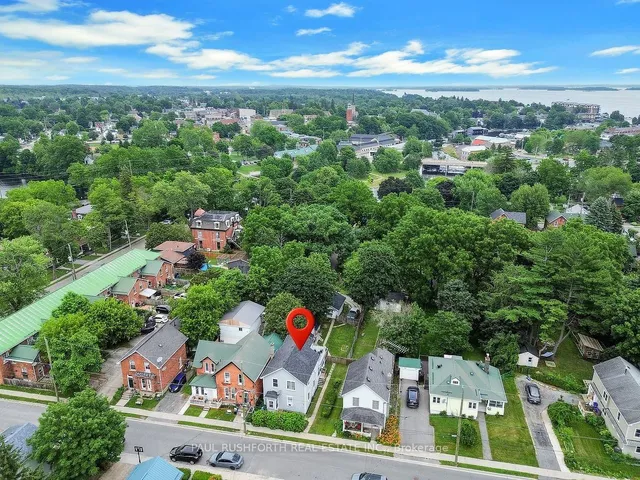 65 Hickory St, Gananoque 3
