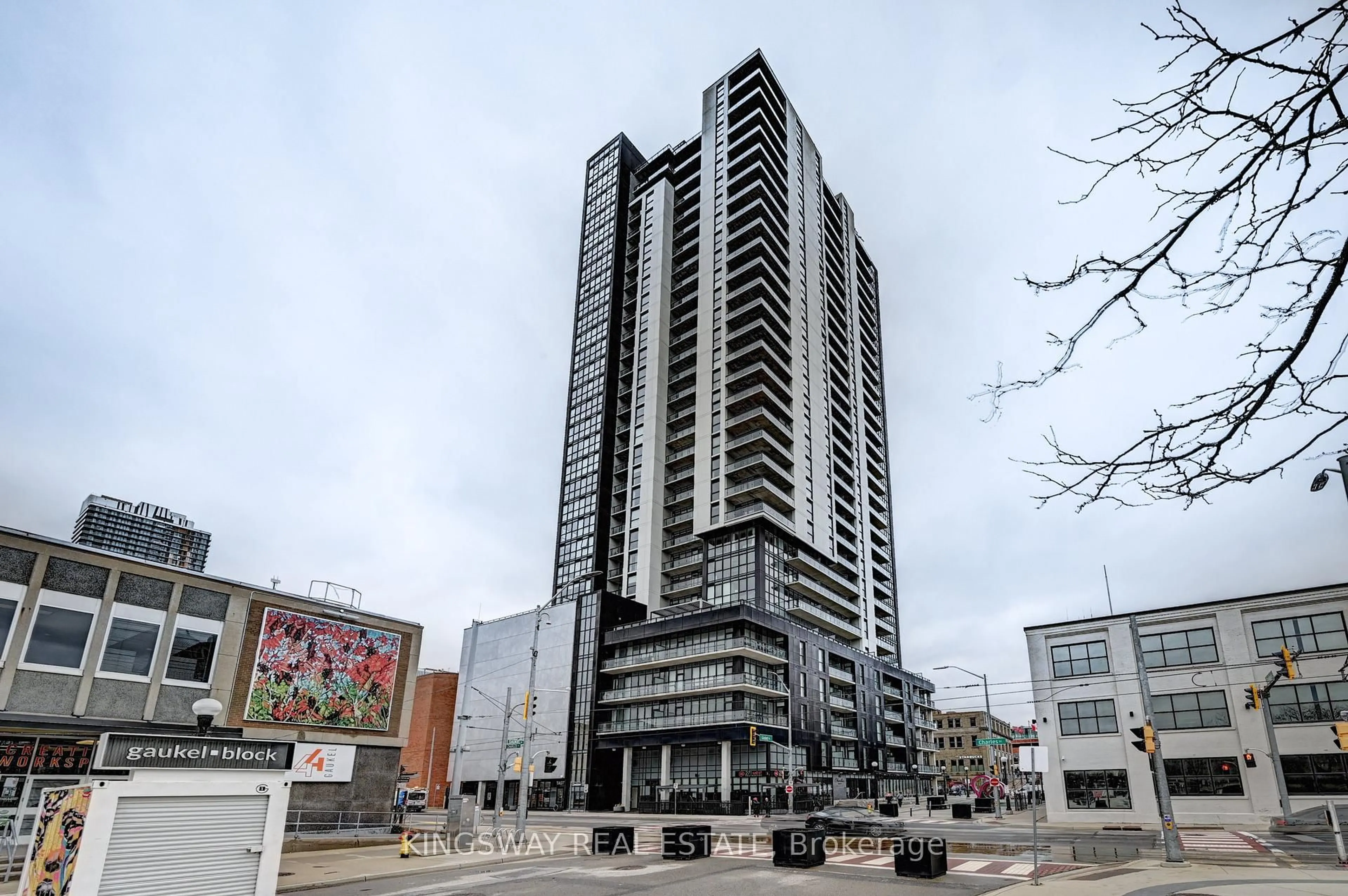 Unknown for 60 Charles St #801, Kitchener Ontario N2G 0C9