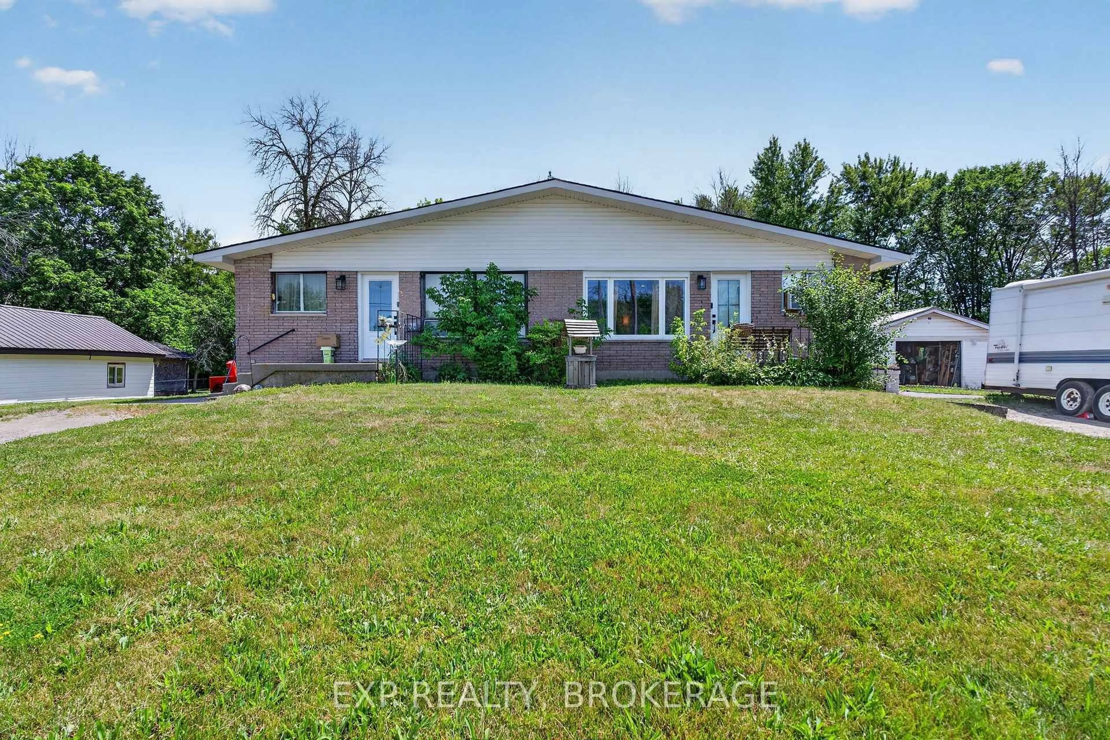 A pic from outside/outdoor area/front of a property/back of a property/a pic from drone, unknown for 370 MEYERS CREEK Rd, Trenton Ontario K8V 5P8