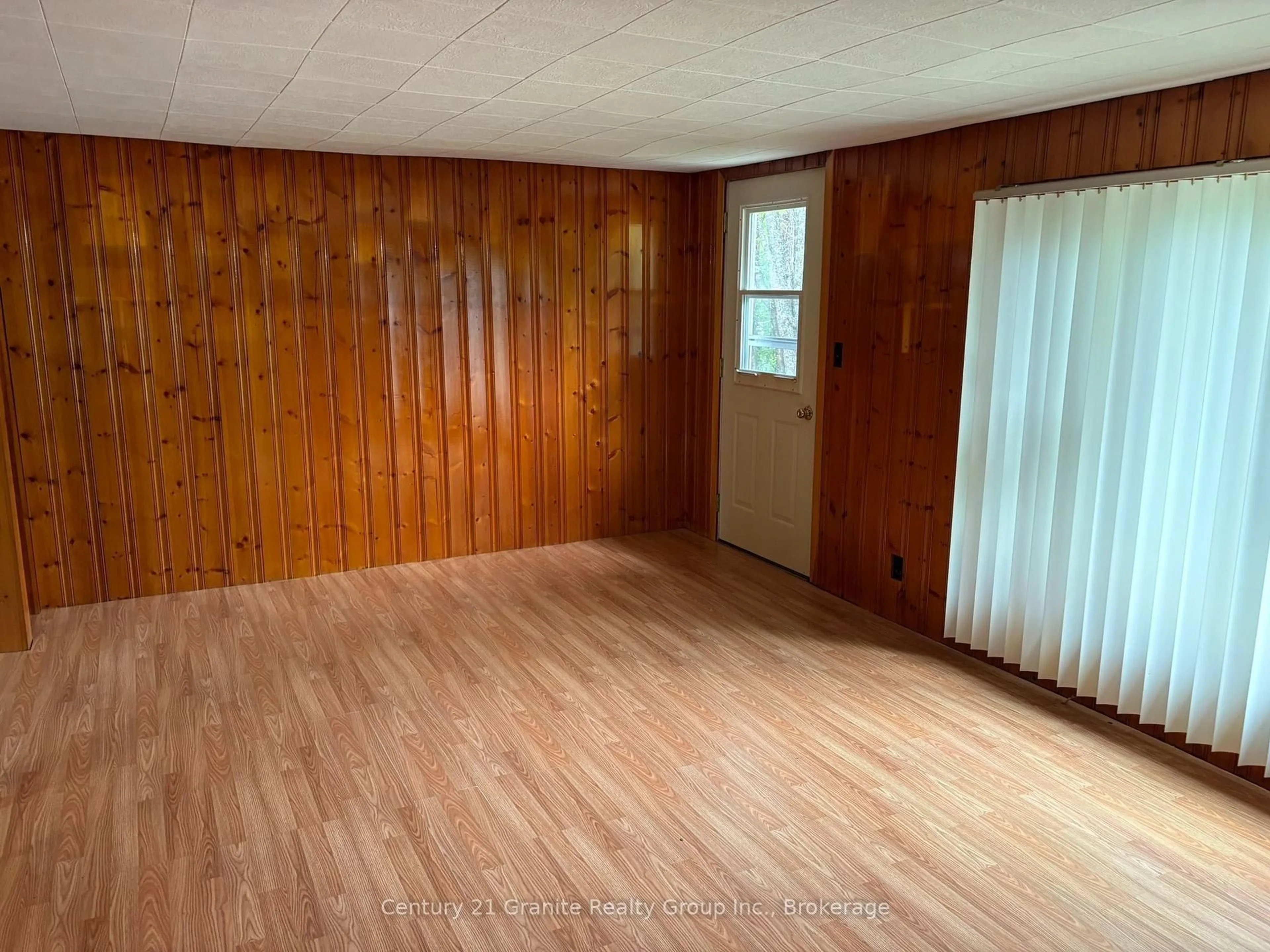A pic of a room for 25217 Highway 60, South Algonquin Ontario K0J 2C0