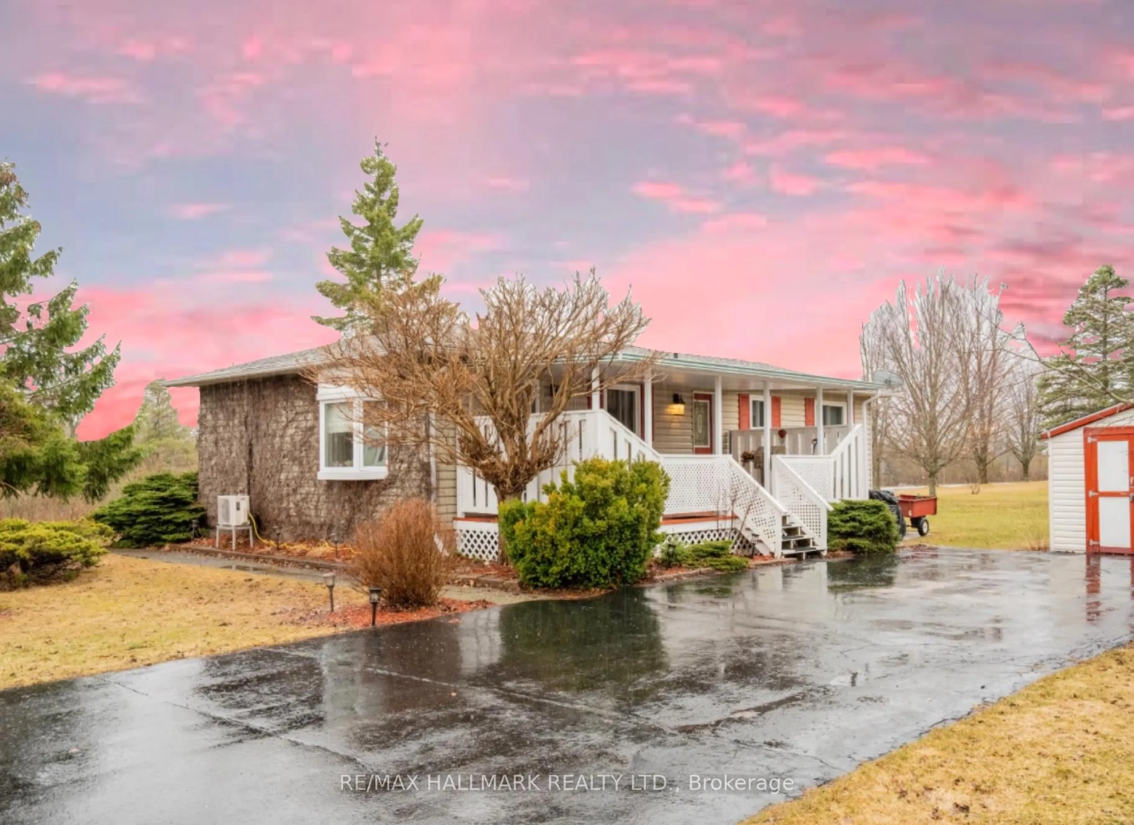 Home with vinyl exterior material, unknown for 6 Seymour St, Havelock-Belmont-Methuen Ontario K0L 1Z0