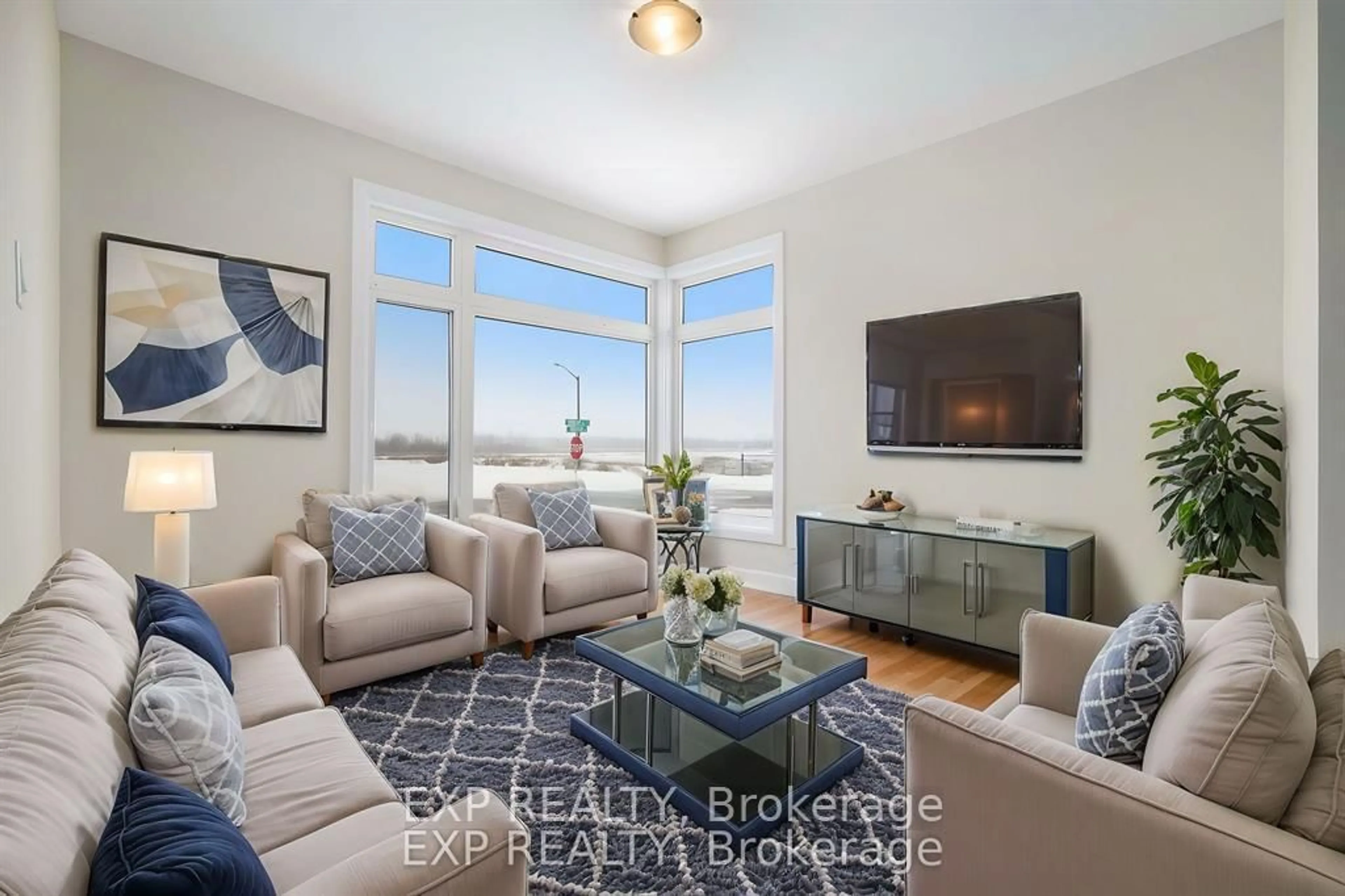 Living room with furniture, unknown for 34 Corr Crt, Carleton Place Ontario K7C 0W5