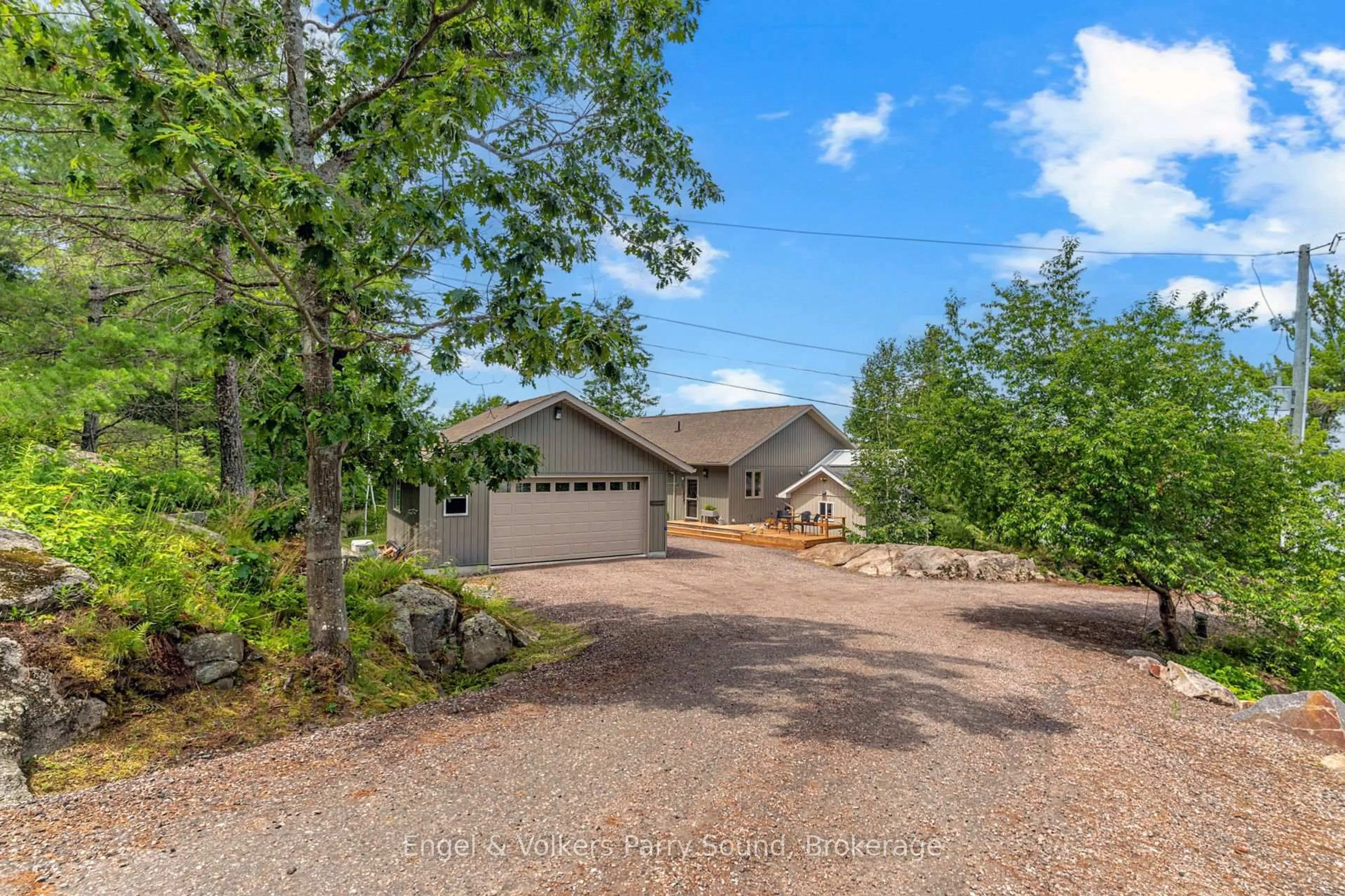 A pic from outside/outdoor area/front of a property/back of a property/a pic from drone, unknown for 247 South Shore Rd, The Archipelago Ontario P0G 1K0