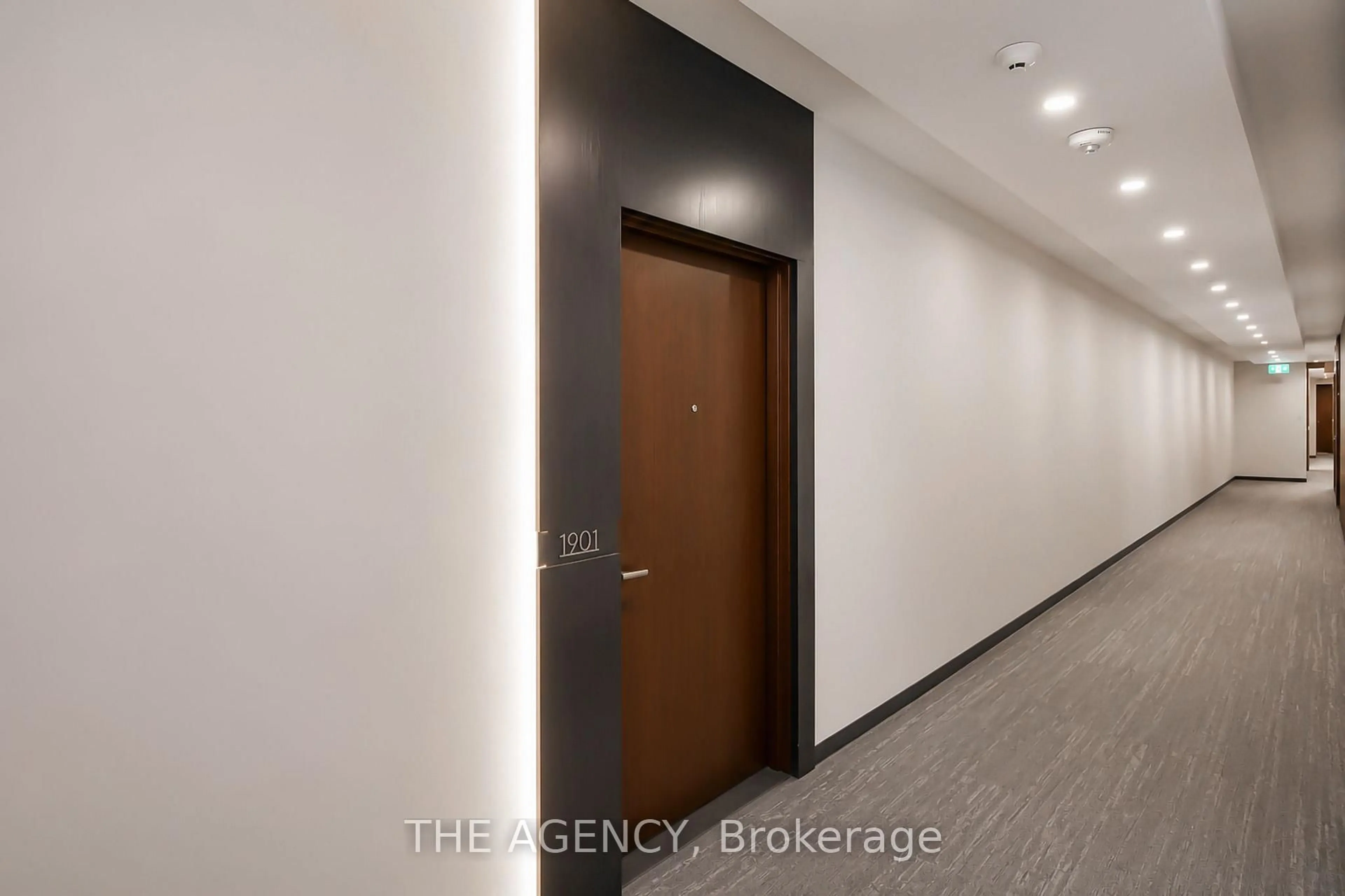 Unknown for 181 King St #1901, Waterloo Ontario N2J 1P7