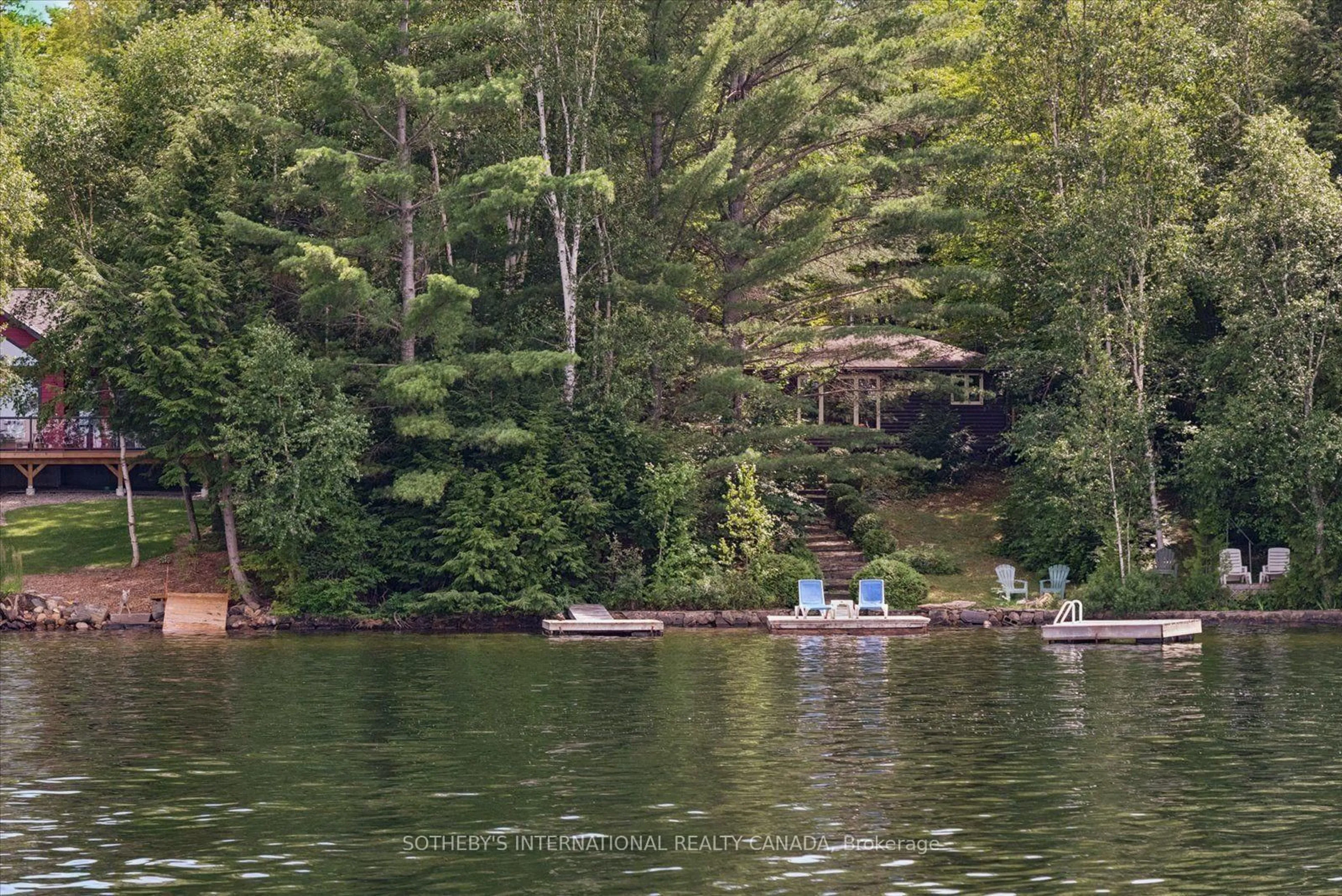 Patio, water/lake/river/ocean view for 1003 Gentle Breeze Lane, Dysart et al Ontario K0M 1S0