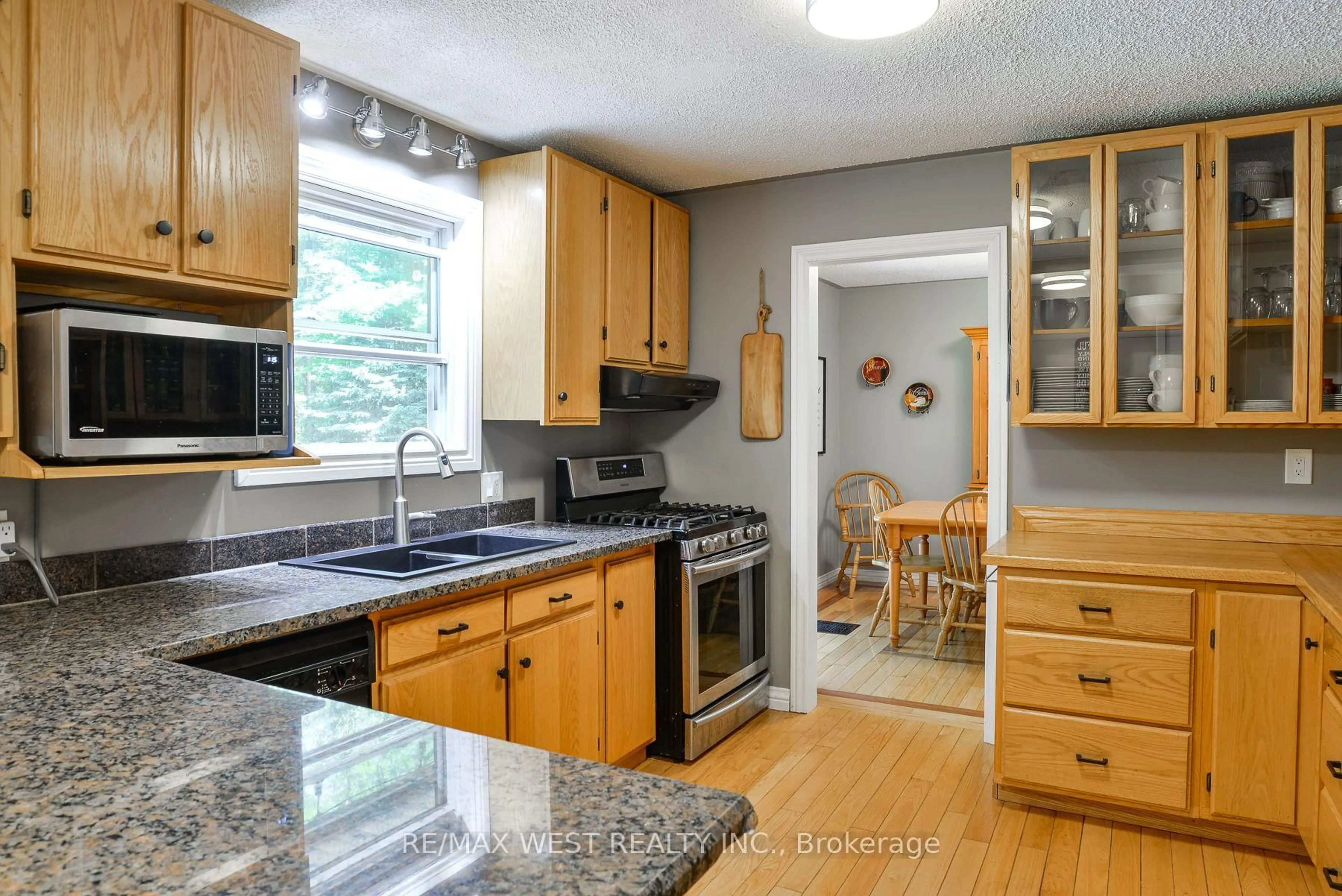 Unknown for 3 Mccrank Dr, Bracebridge Ontario P1L 1A9