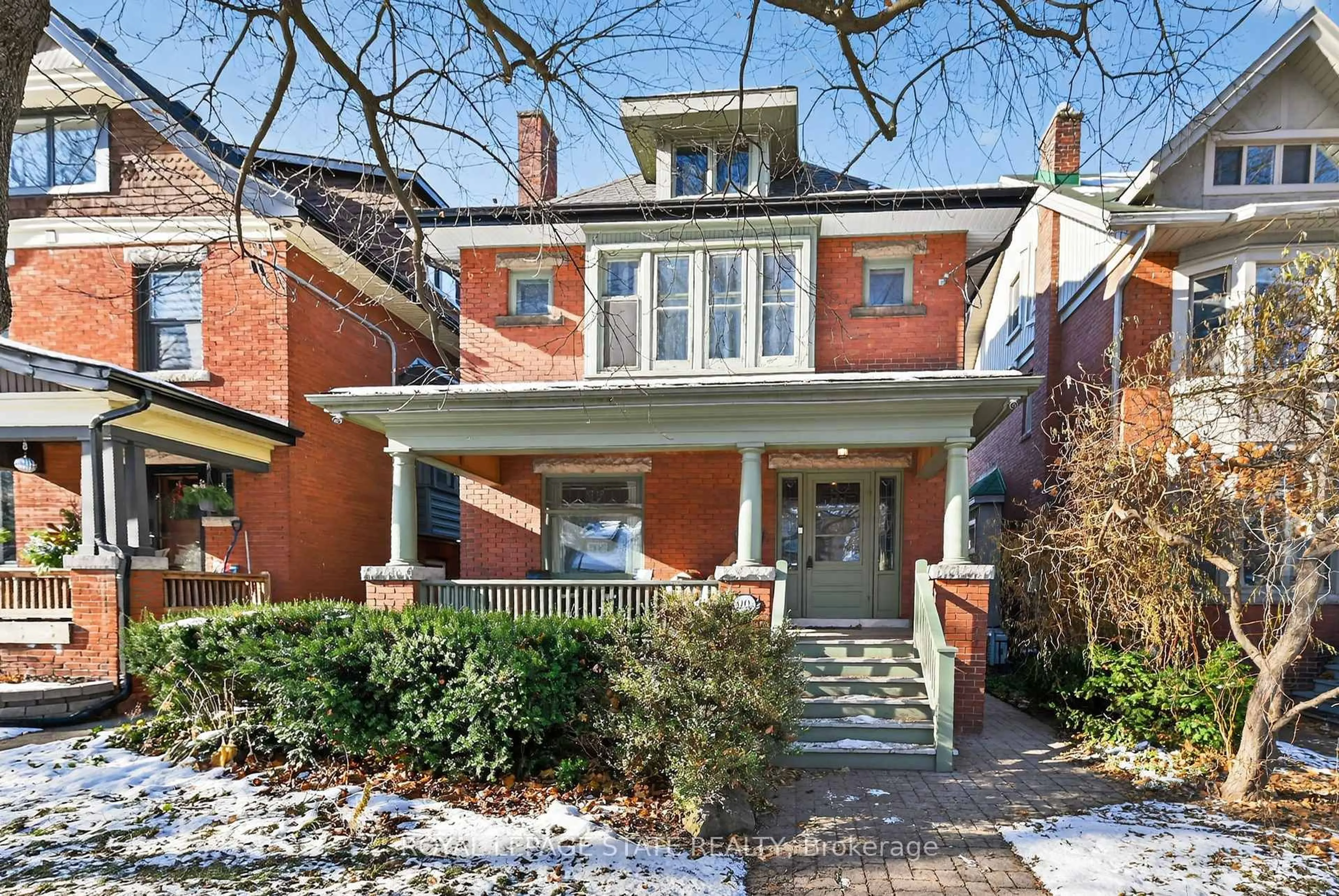 Home with brick exterior material, street for 90 Blake St, Hamilton Ontario L8M 2S6
