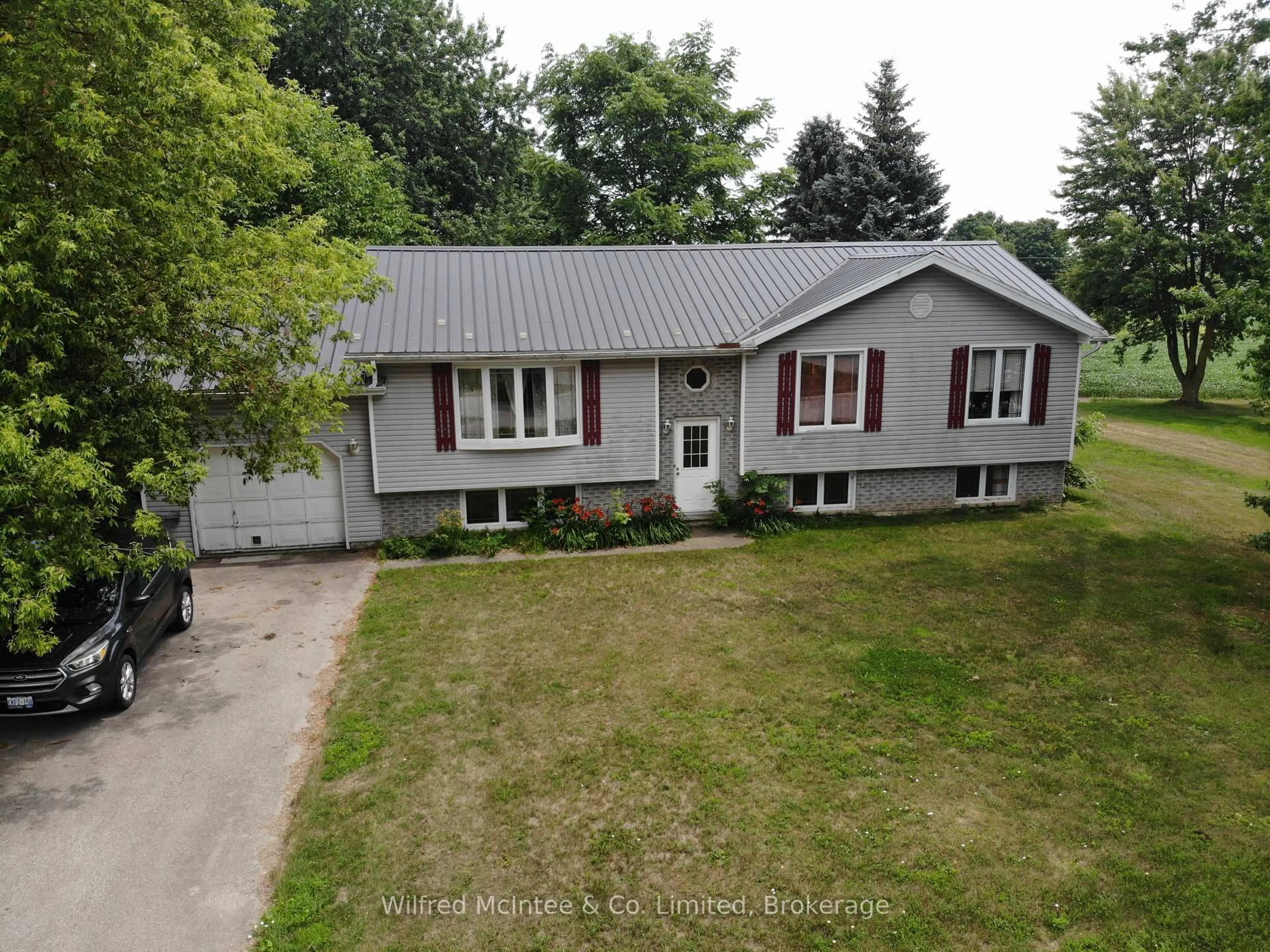 A pic from outside/outdoor area/front of a property/back of a property/a pic from drone, street for 359 Burgess St, Huron East Ontario N0G 1H0