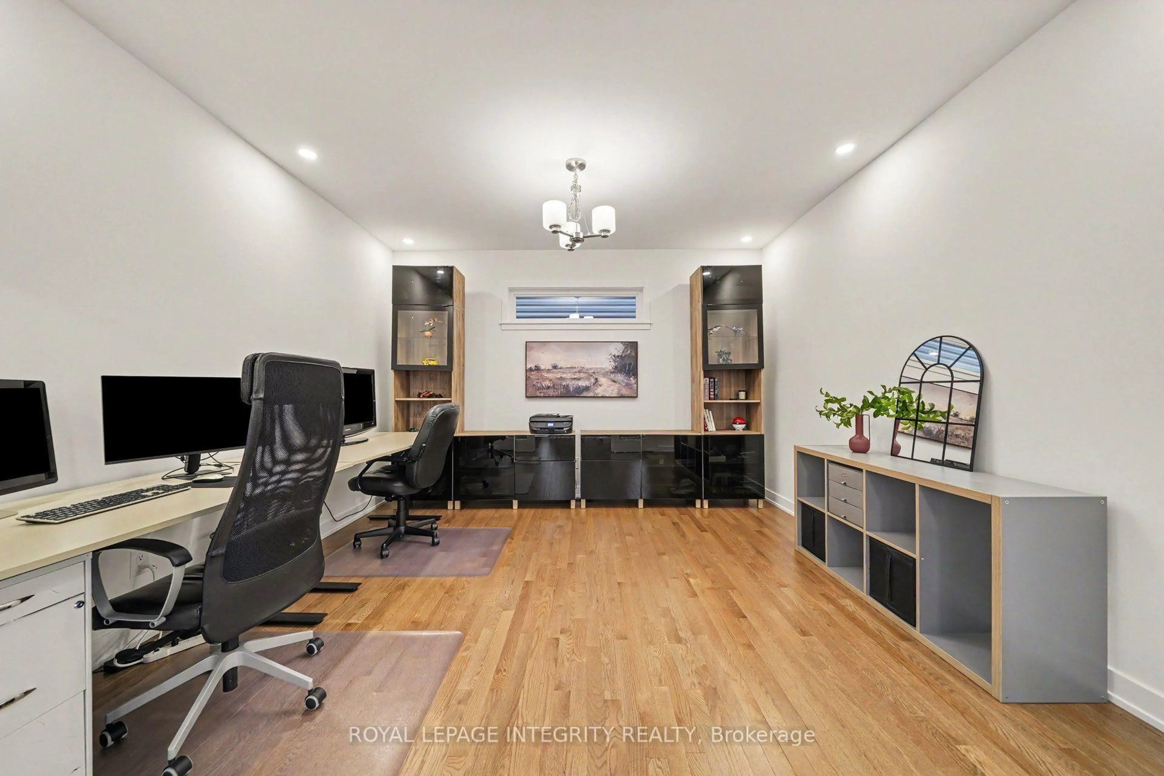 A pic of a room for 313 Chamomile Way, Ottawa Ontario K1T 0X1