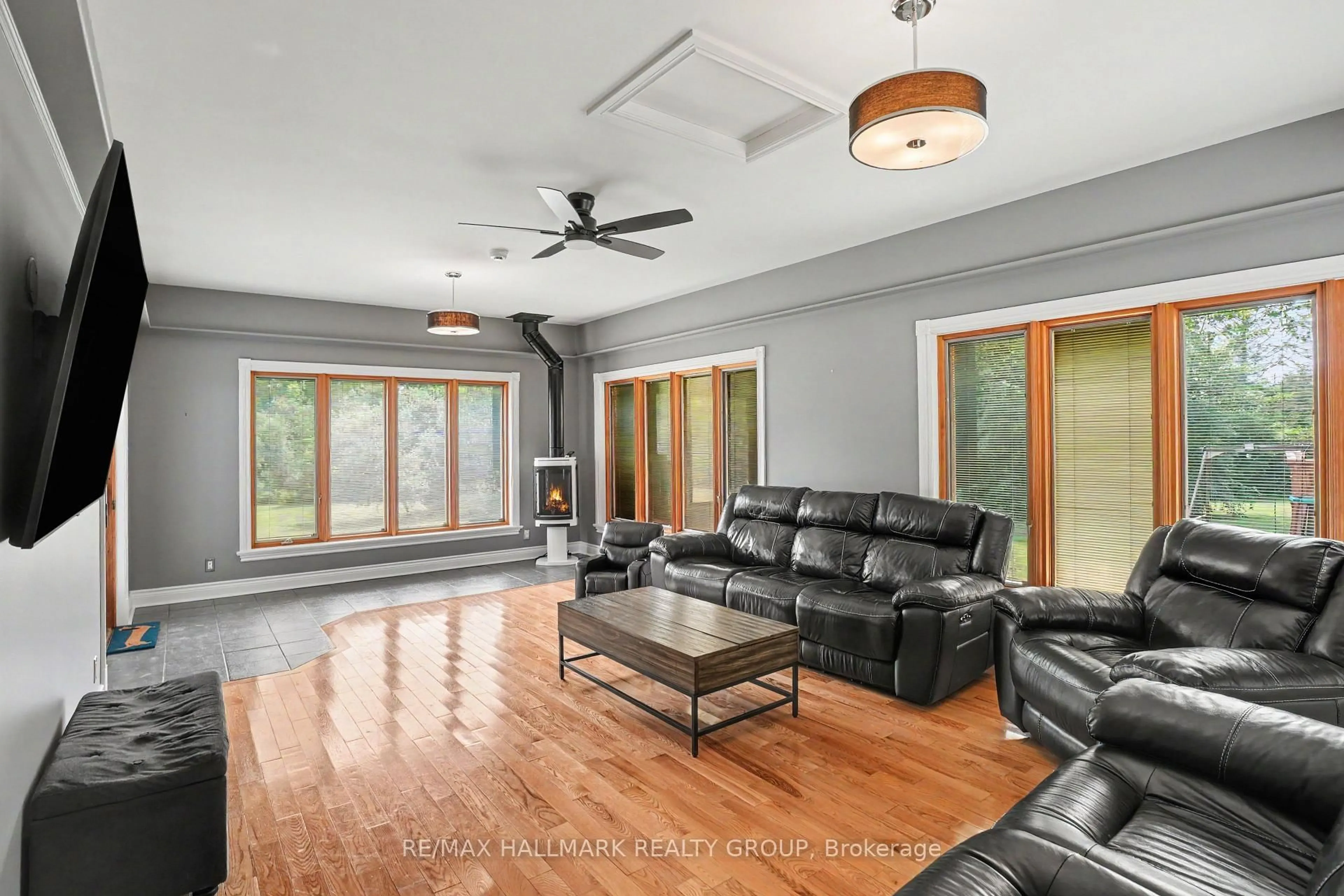Living room with furniture, unknown for 1851 Ramsay Concession 12 Rd, Almonte Ontario K0A 1A0