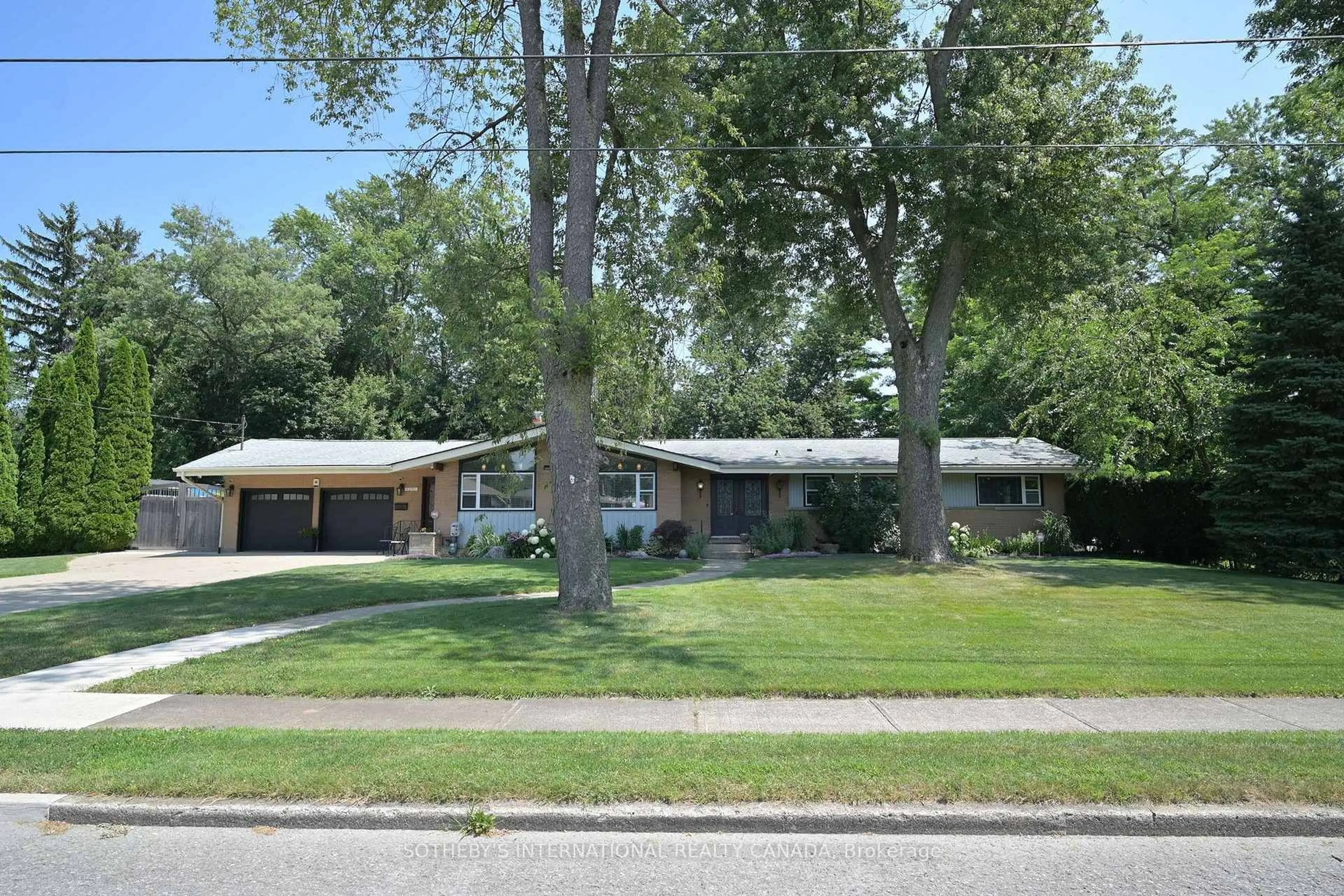 Unknown for 6292 BROOKFIELD Ave, Niagara Falls Ontario L2G 5R8