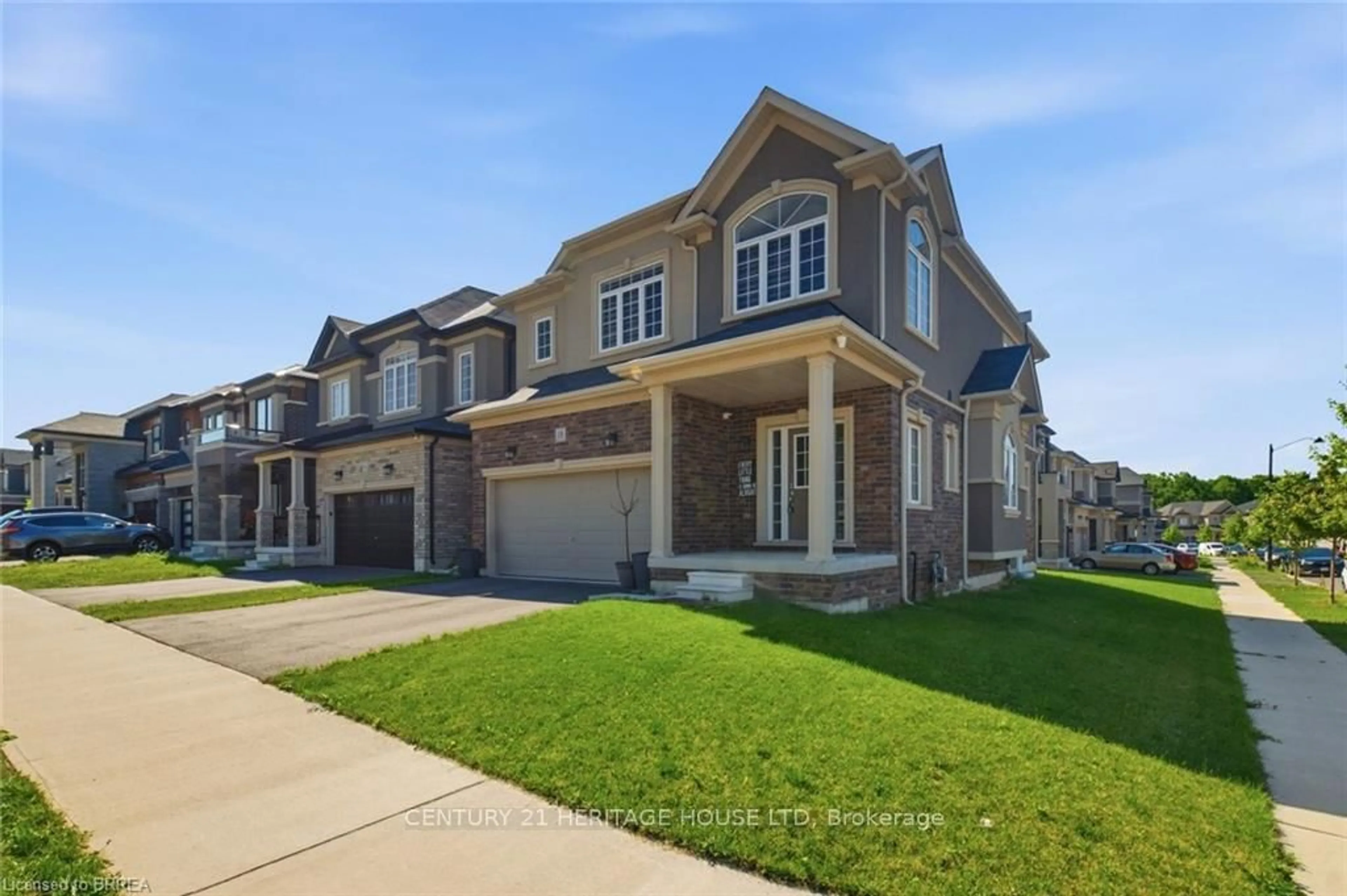 Home with brick exterior material, street for 18 Macklin St, Brantford Ontario N3V 0B2
